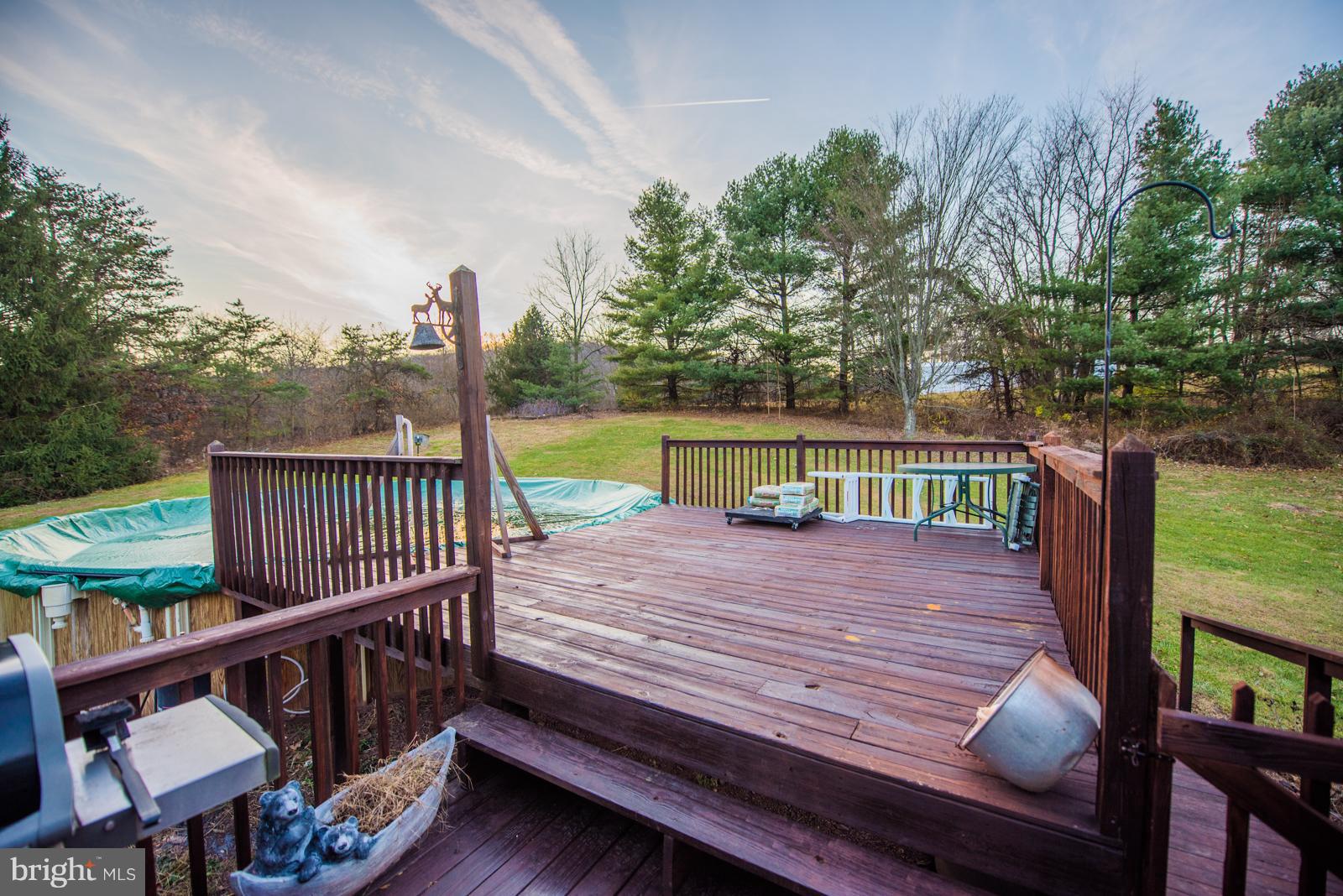 MEL-LON EAST - Residential