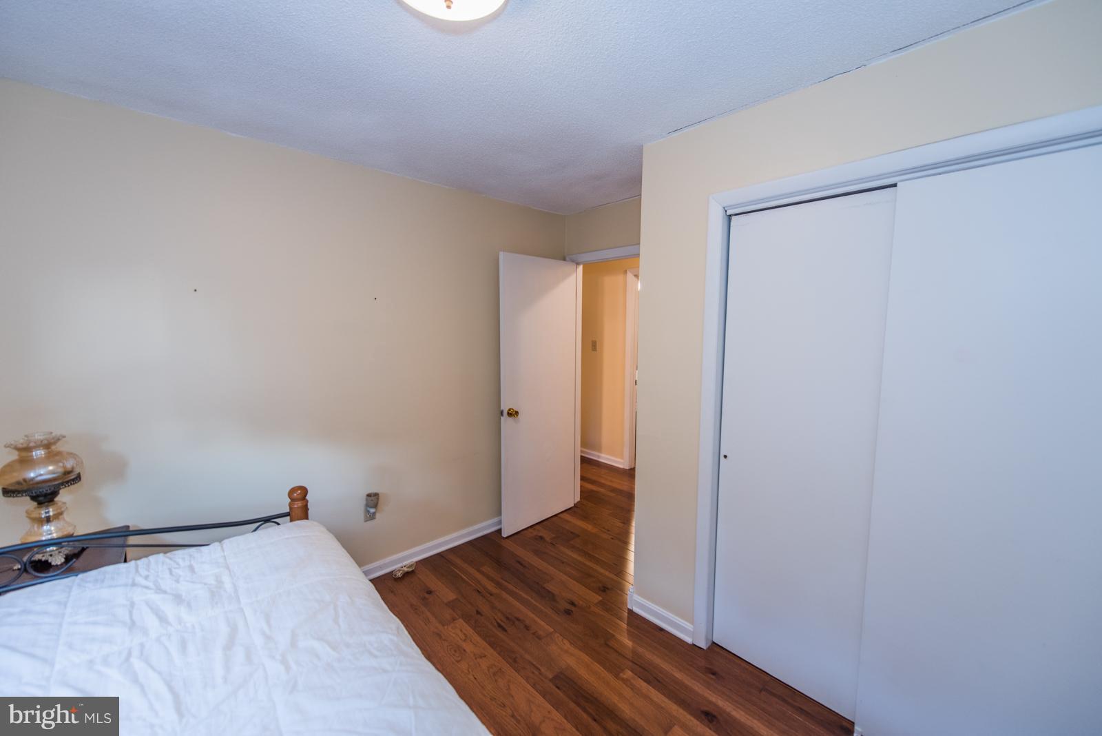 MEL-LON EAST - Residential