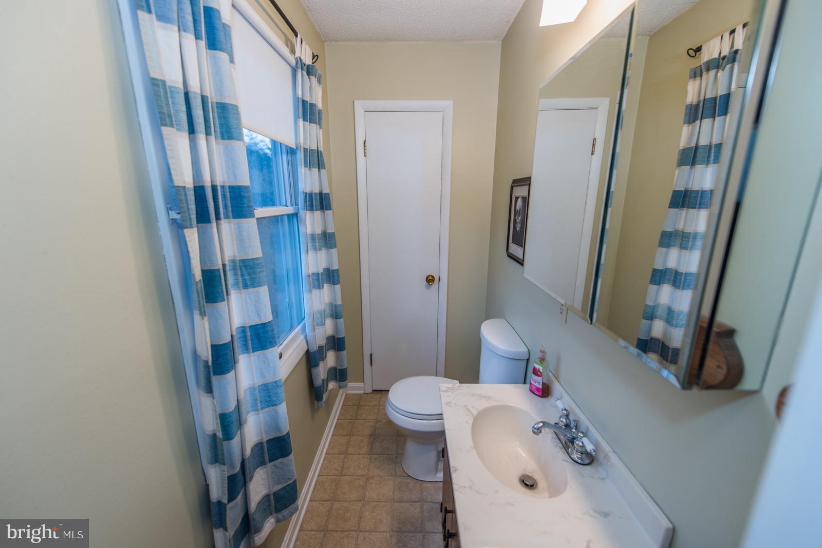 MEL-LON EAST - Residential