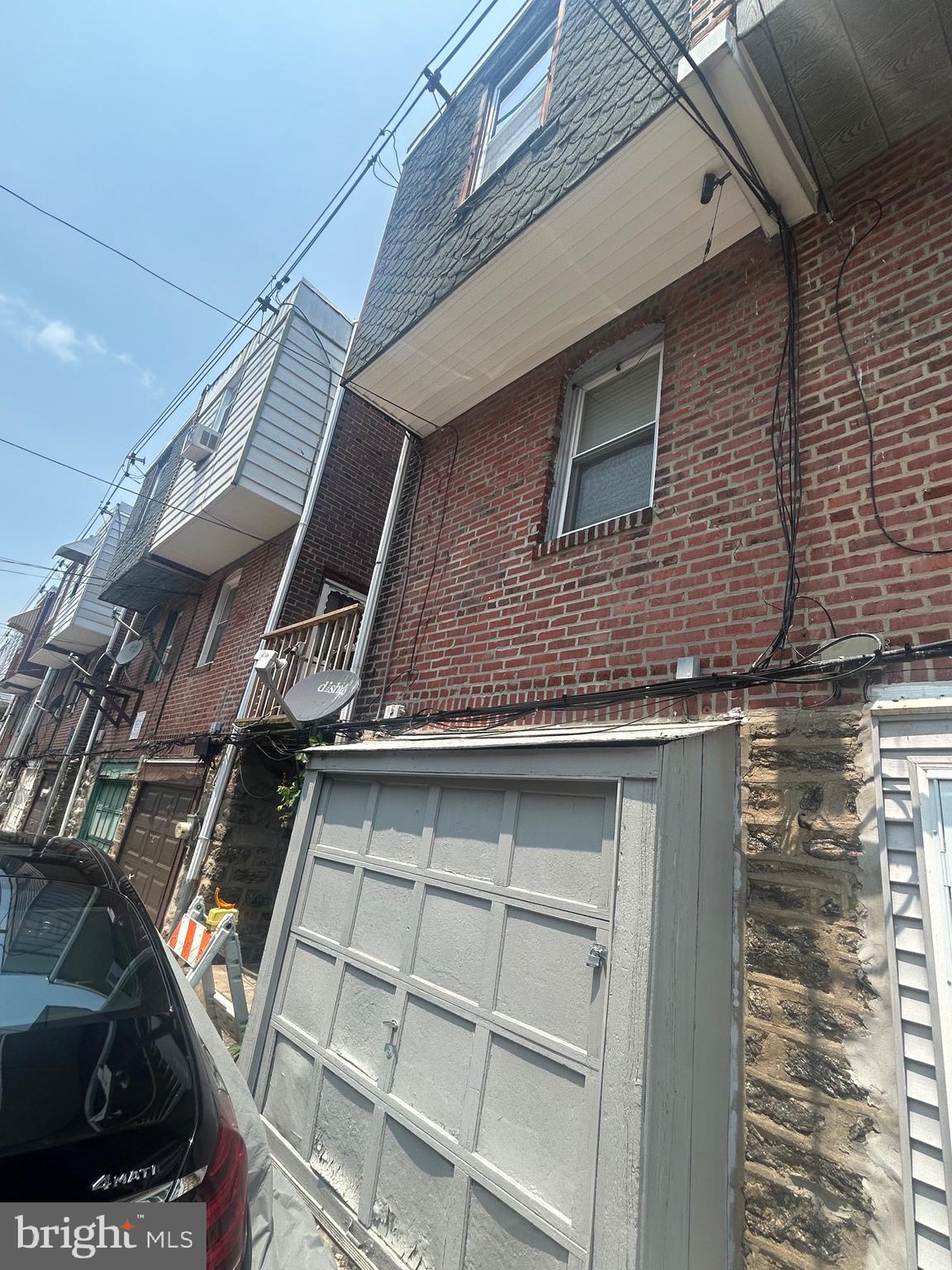 EAST OAK LANE - Residential