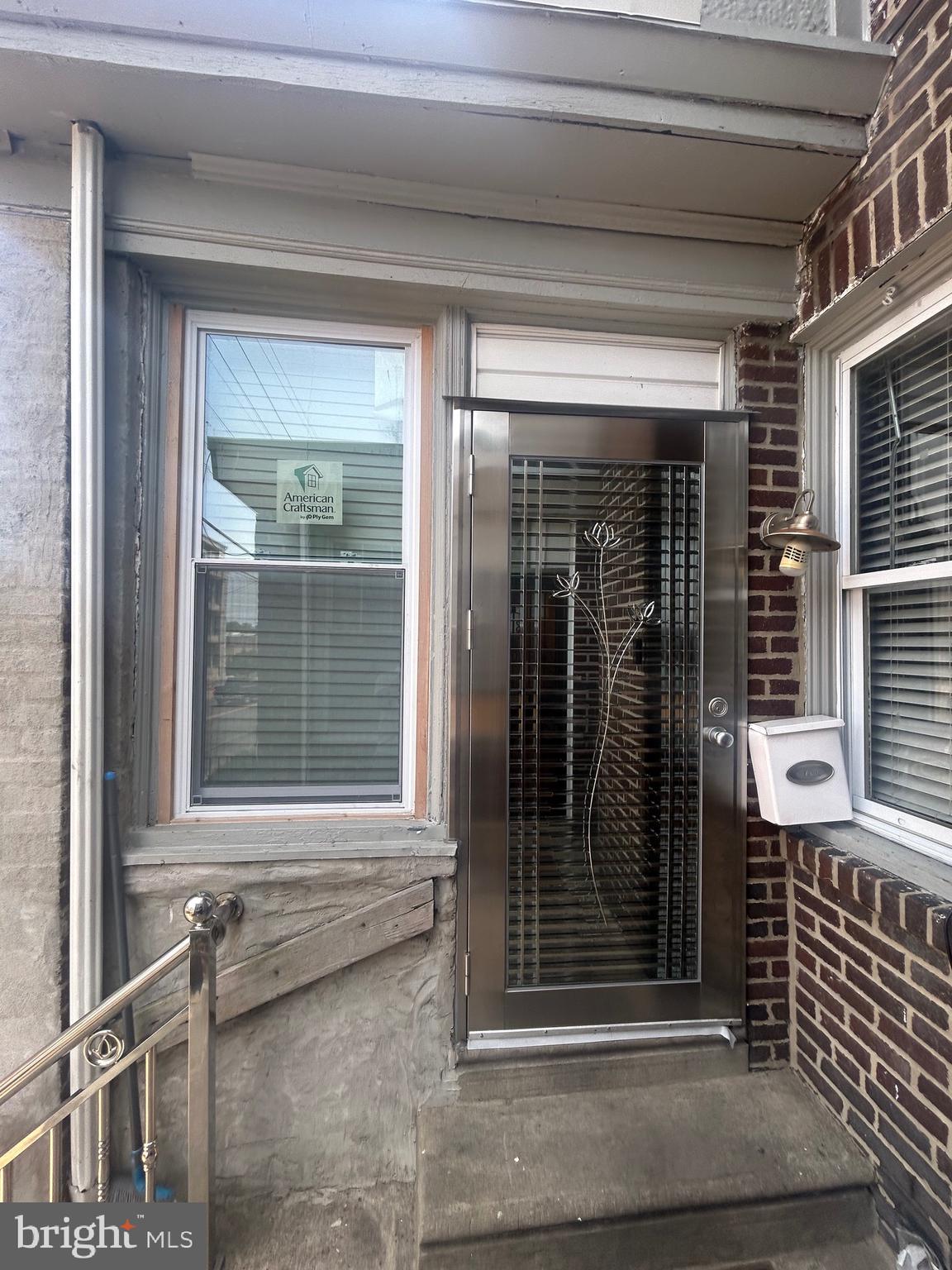 EAST OAK LANE - Residential