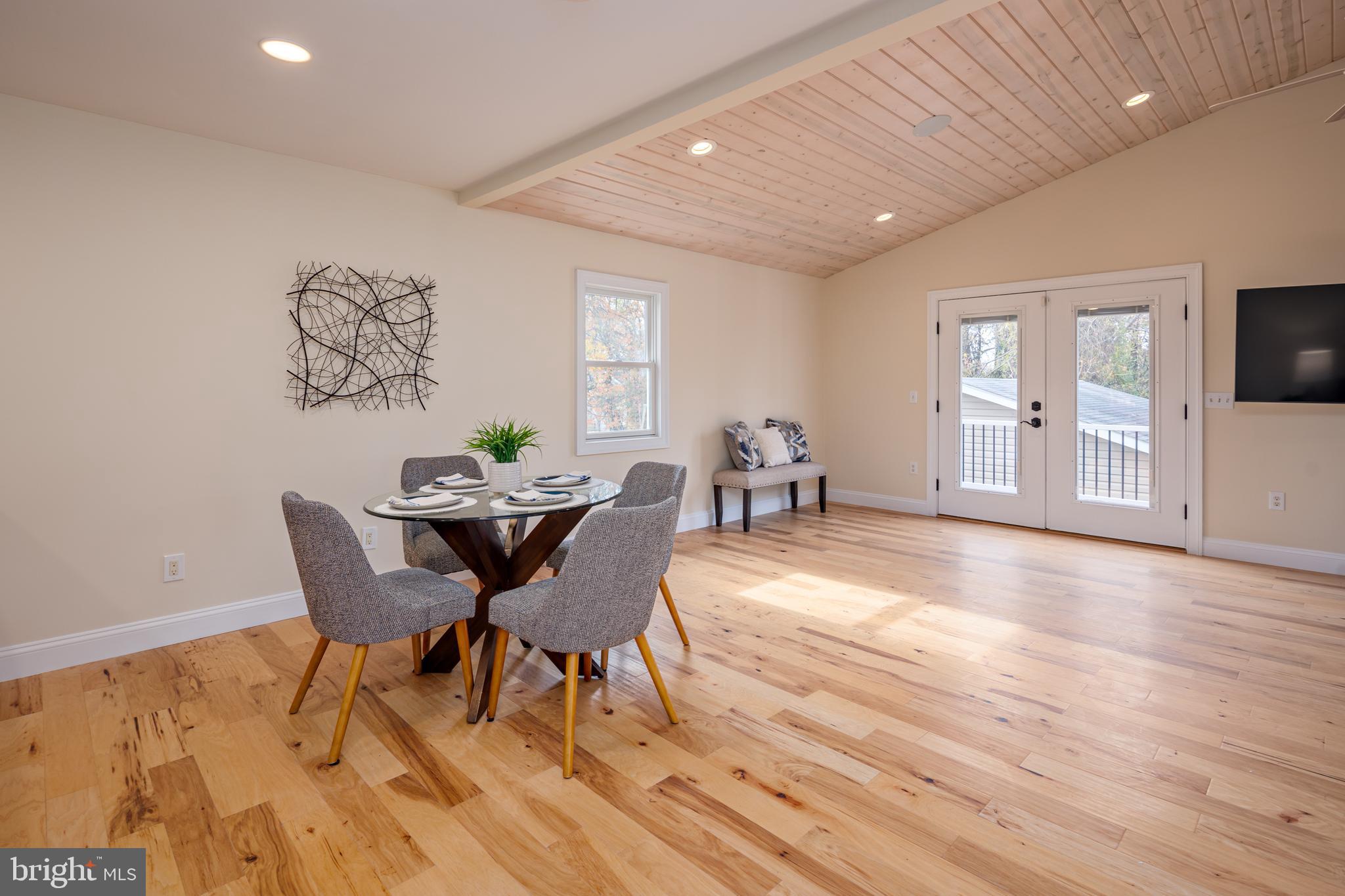 KENT ISLAND ESTATES - Residential