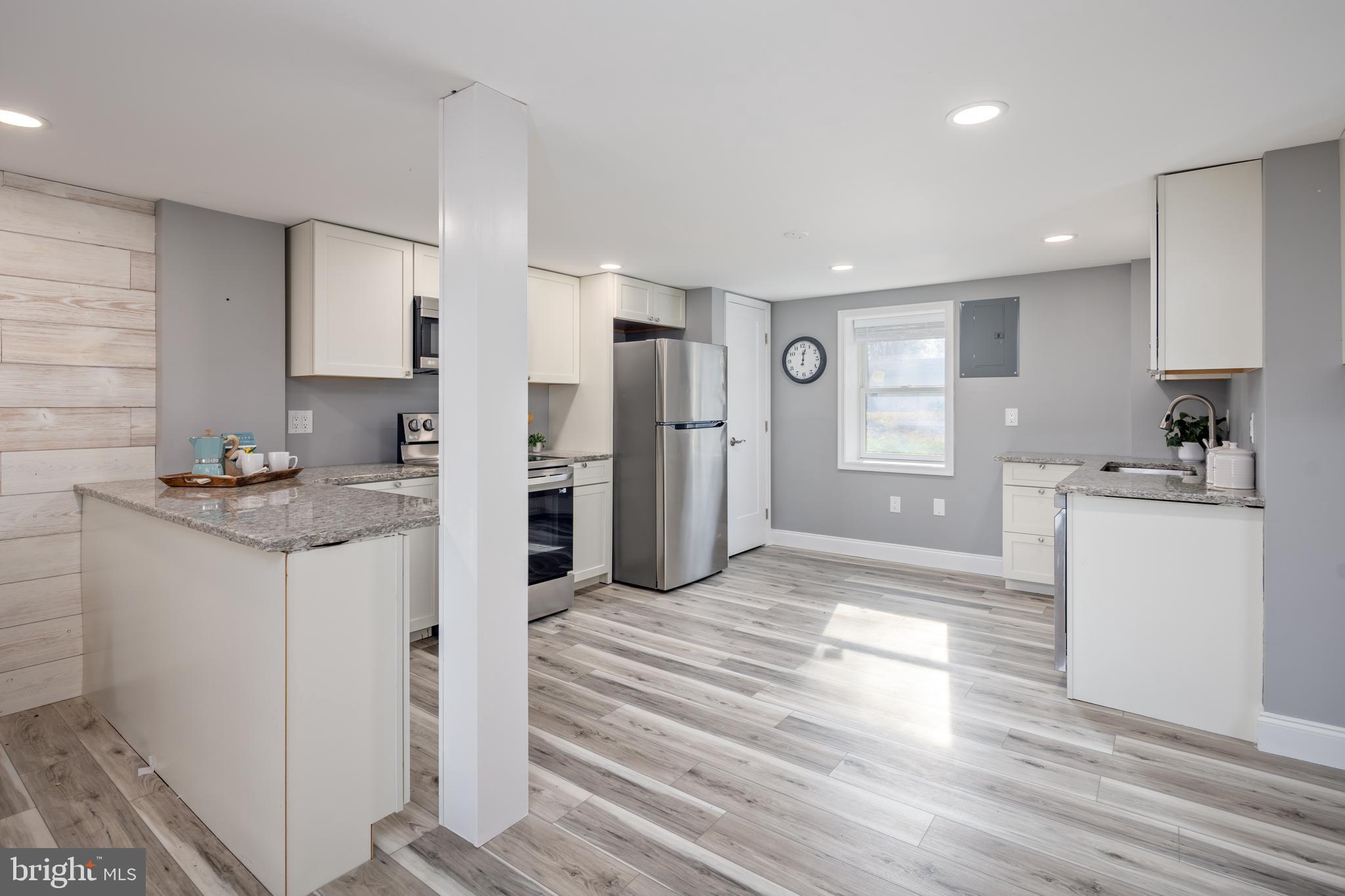 KENT ISLAND ESTATES - Residential