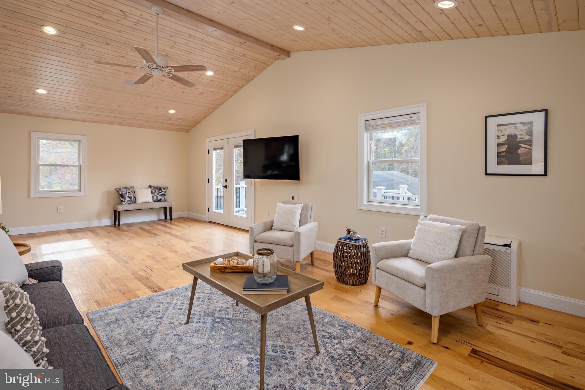 KENT ISLAND ESTATES - Residential