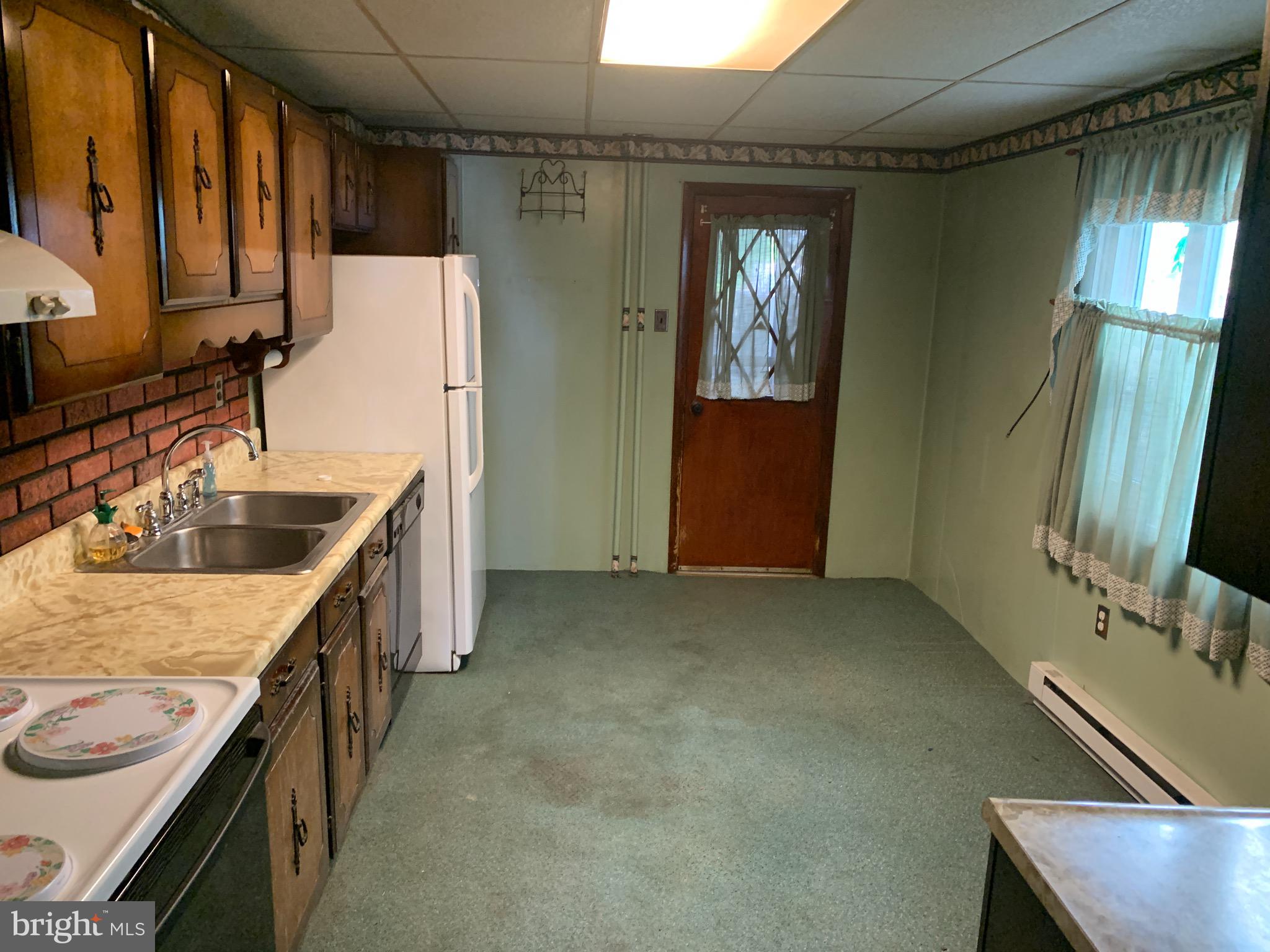 NONE AVAILABLE - Residential Lease