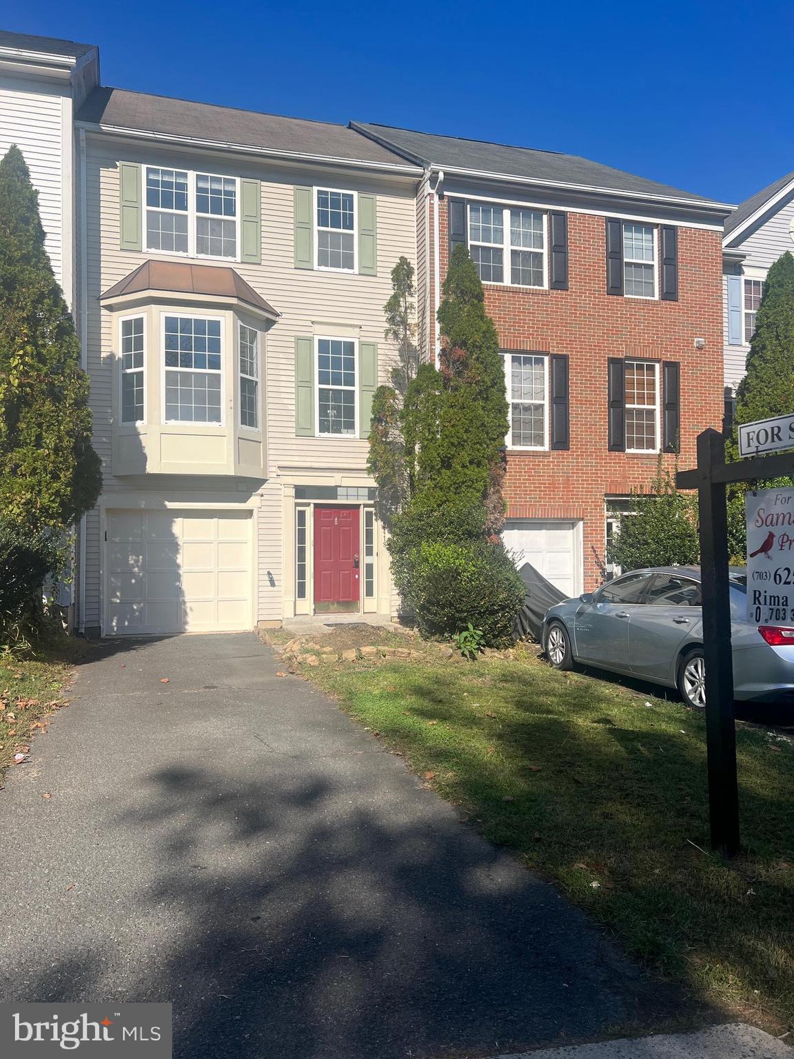 9418 BLACK HAWK COURT