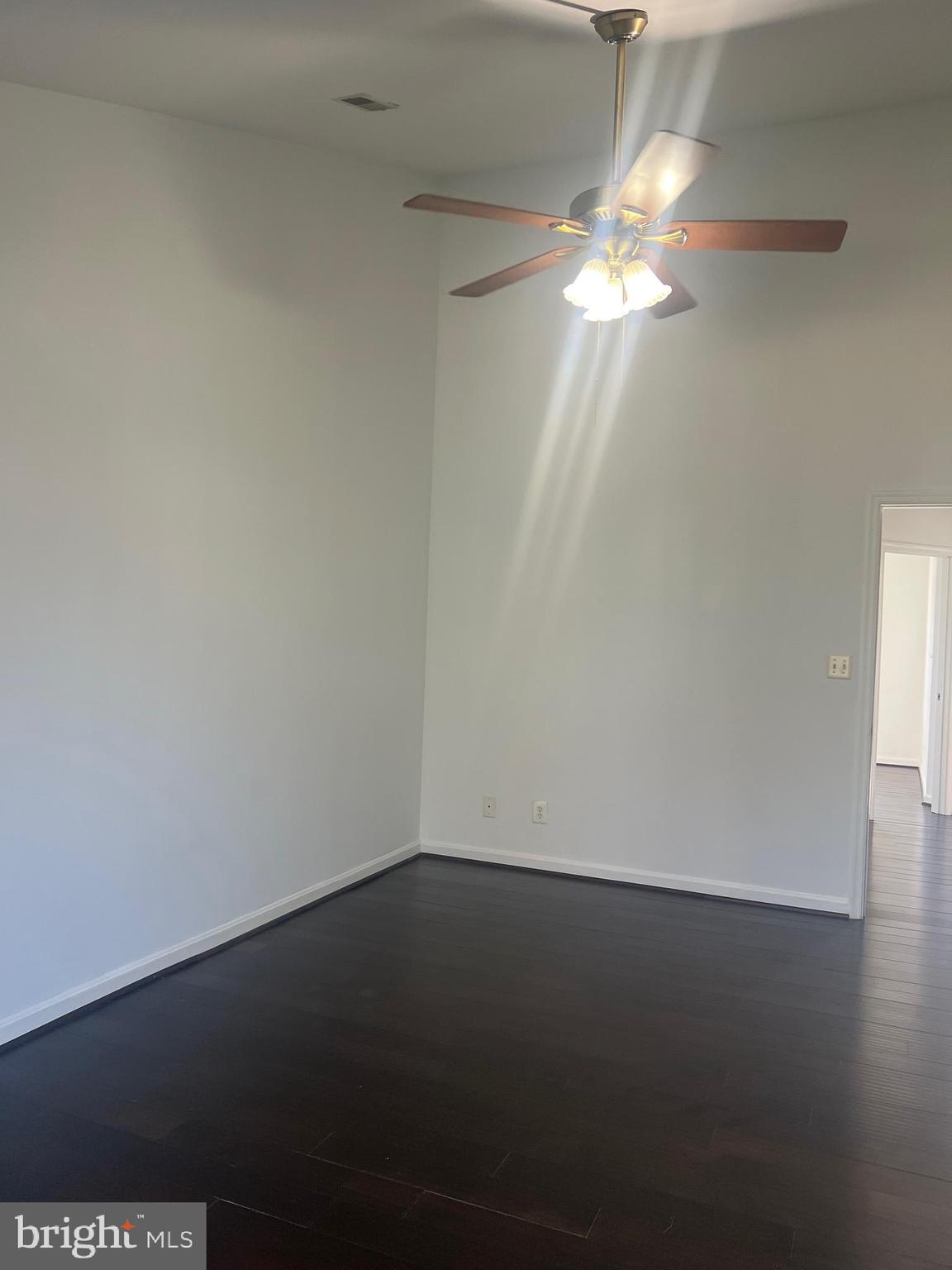 BLOOMS CROSSING - Residential