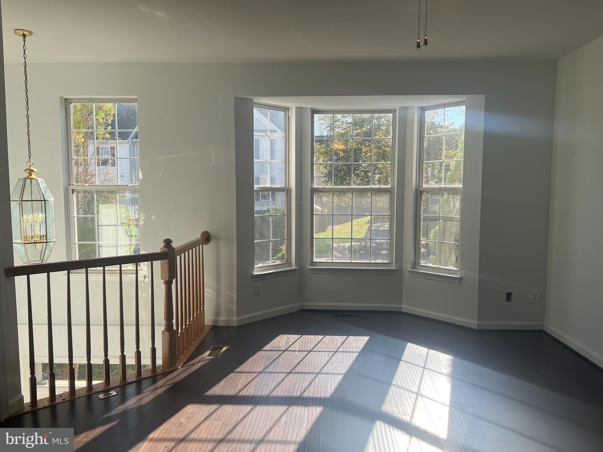 BLOOMS CROSSING - Residential