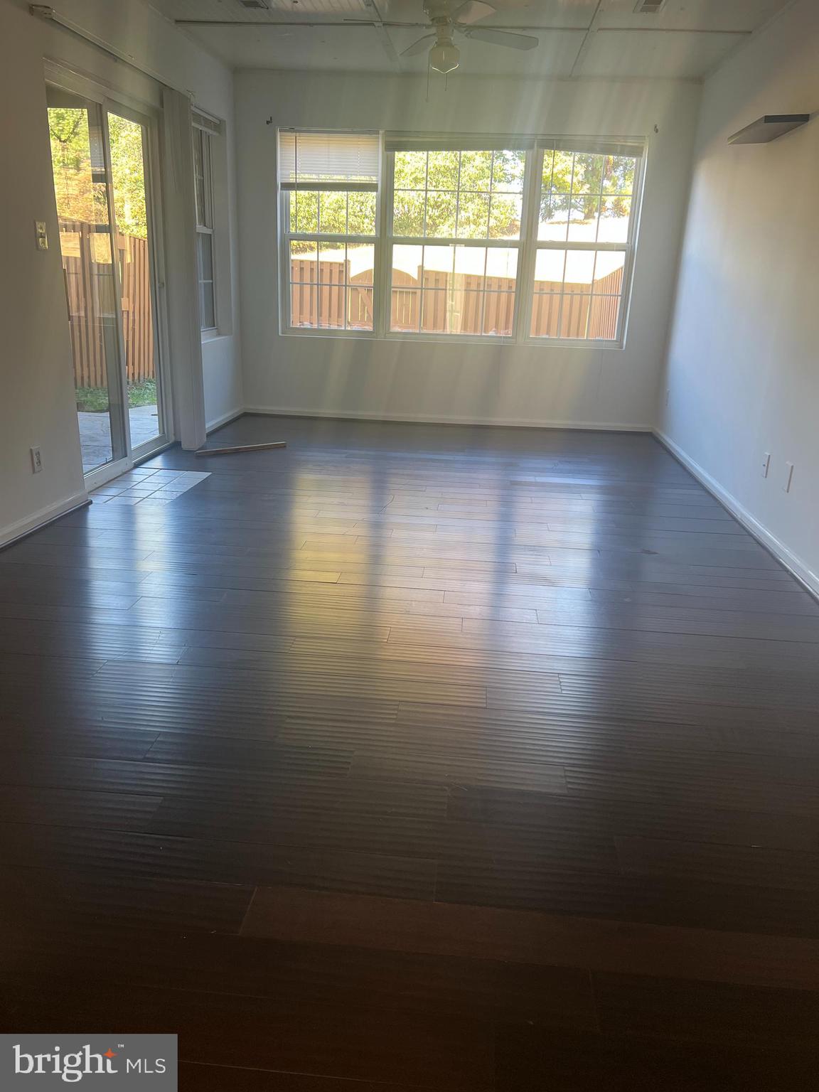 BLOOMS CROSSING - Residential