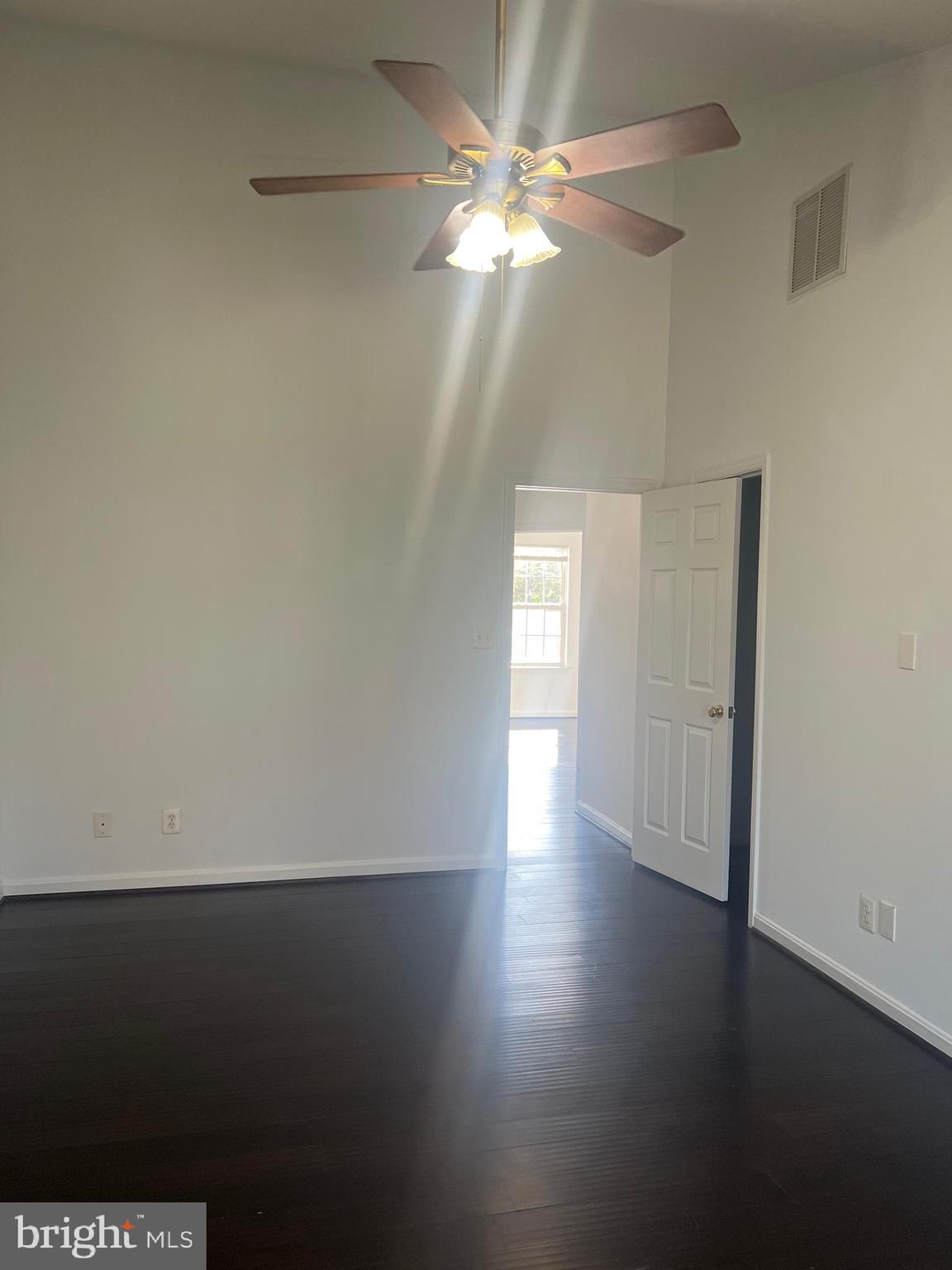 BLOOMS CROSSING - Residential