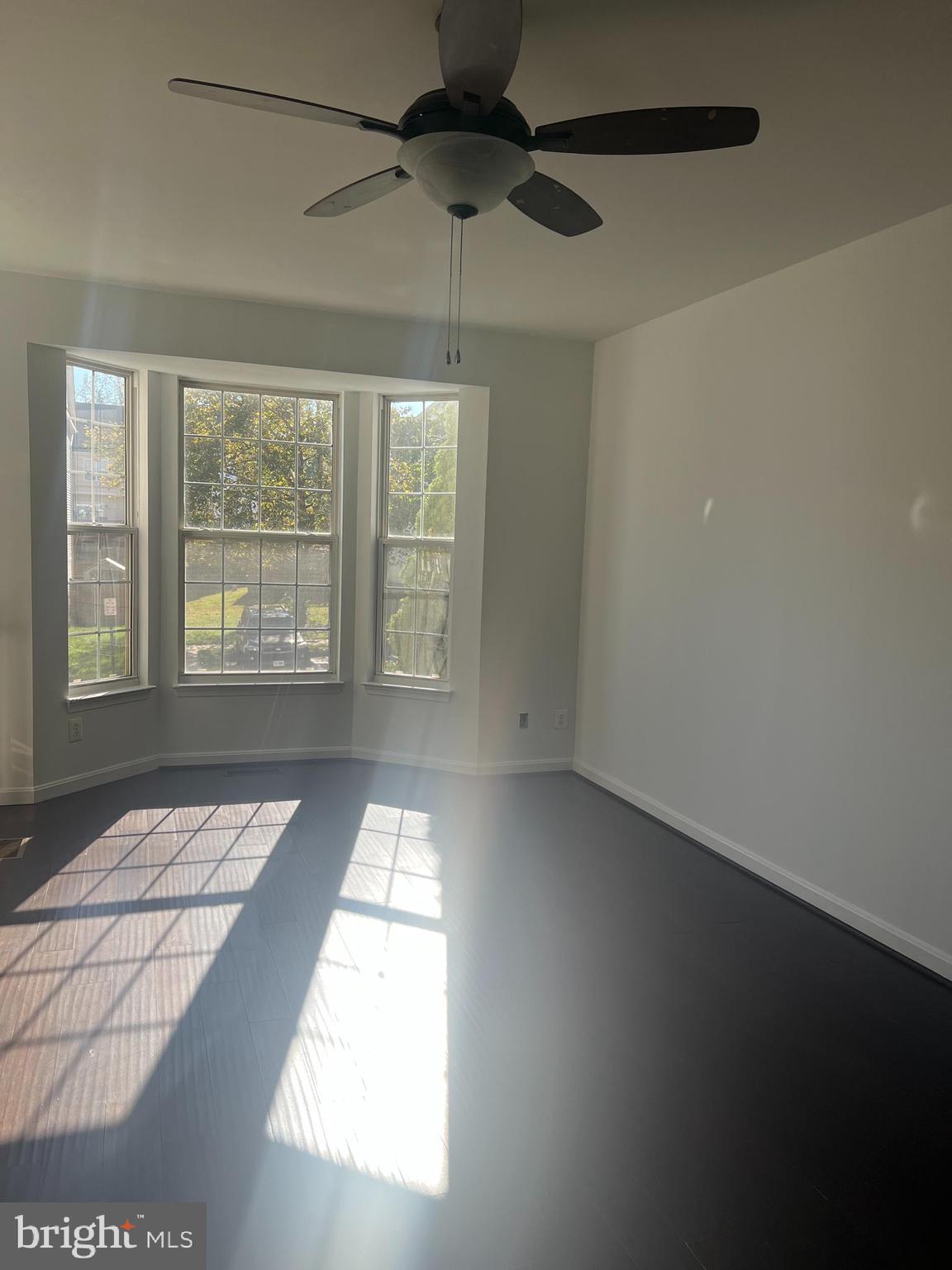 BLOOMS CROSSING - Residential