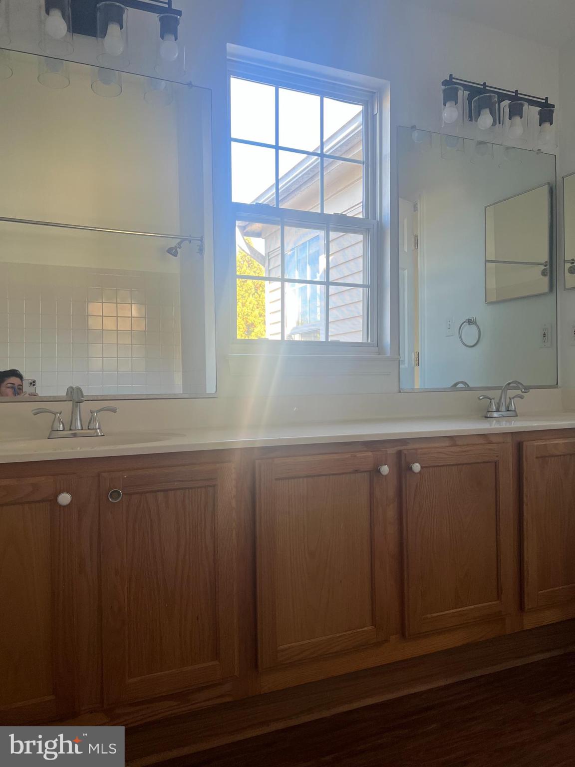 BLOOMS CROSSING - Residential