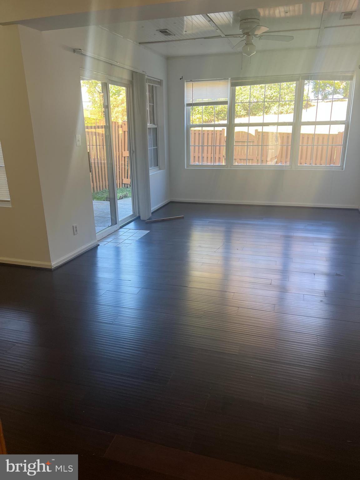 BLOOMS CROSSING - Residential