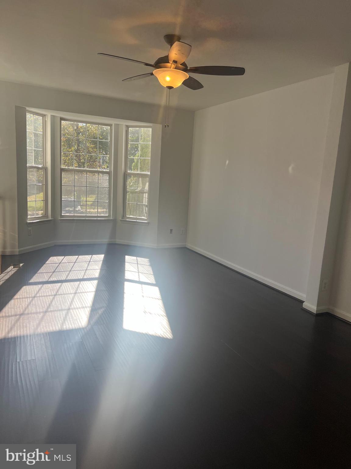 BLOOMS CROSSING - Residential