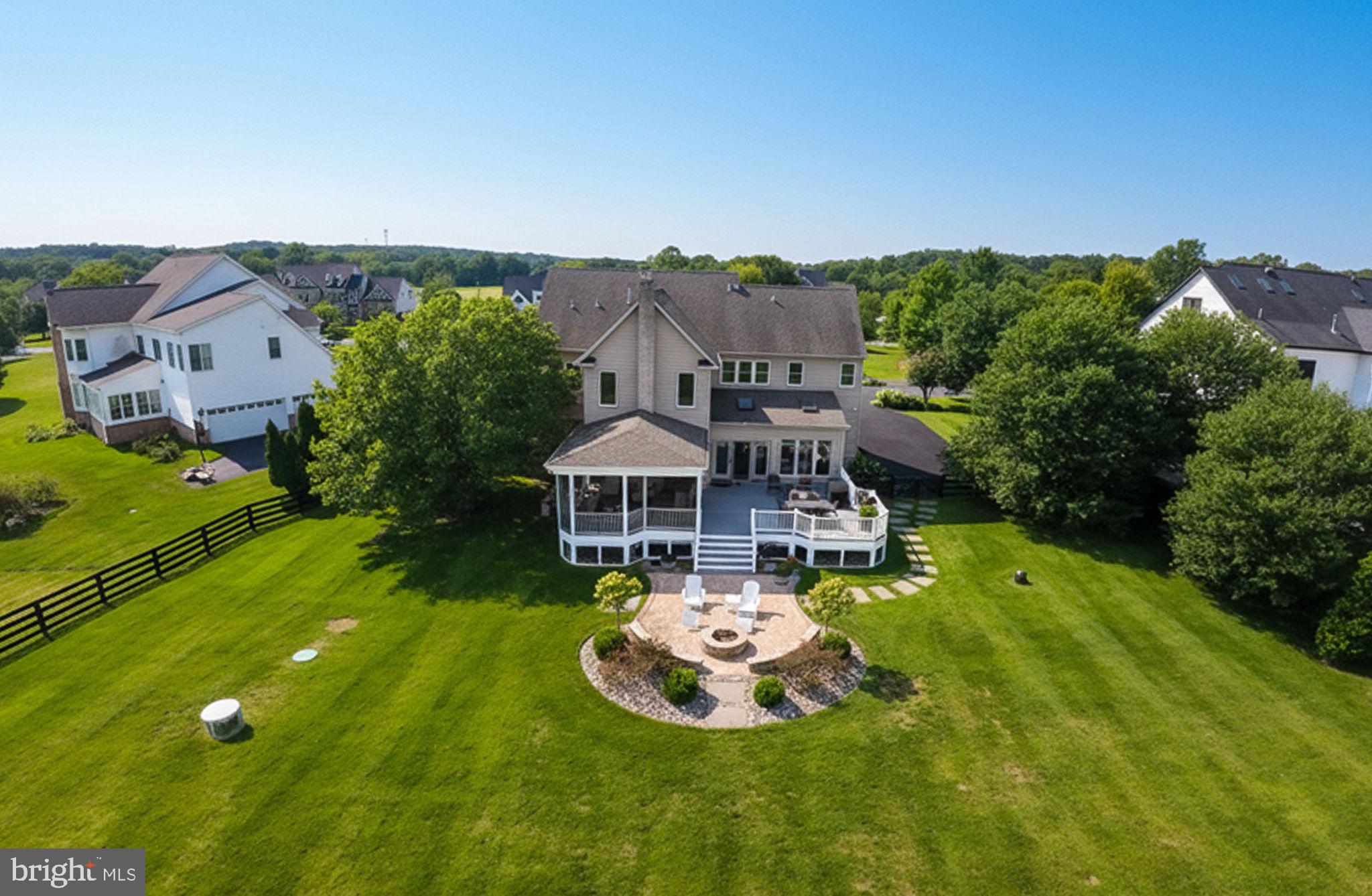 40282 WARREN GLEN LANE