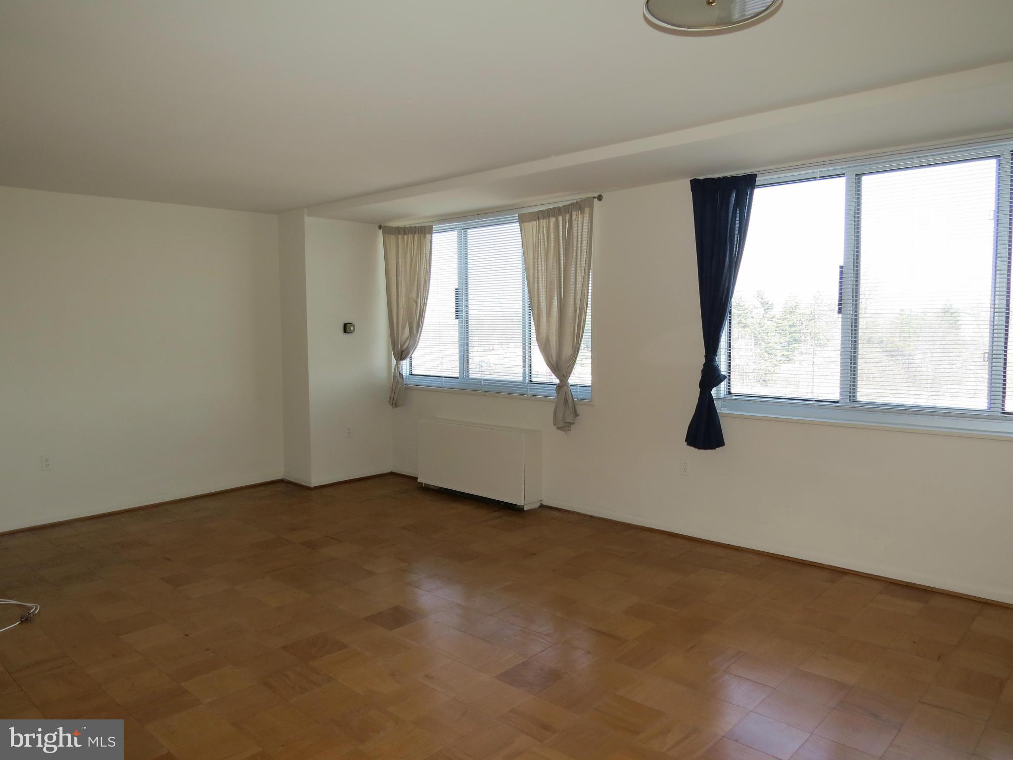 GROSVENOR PARK - Residential Lease