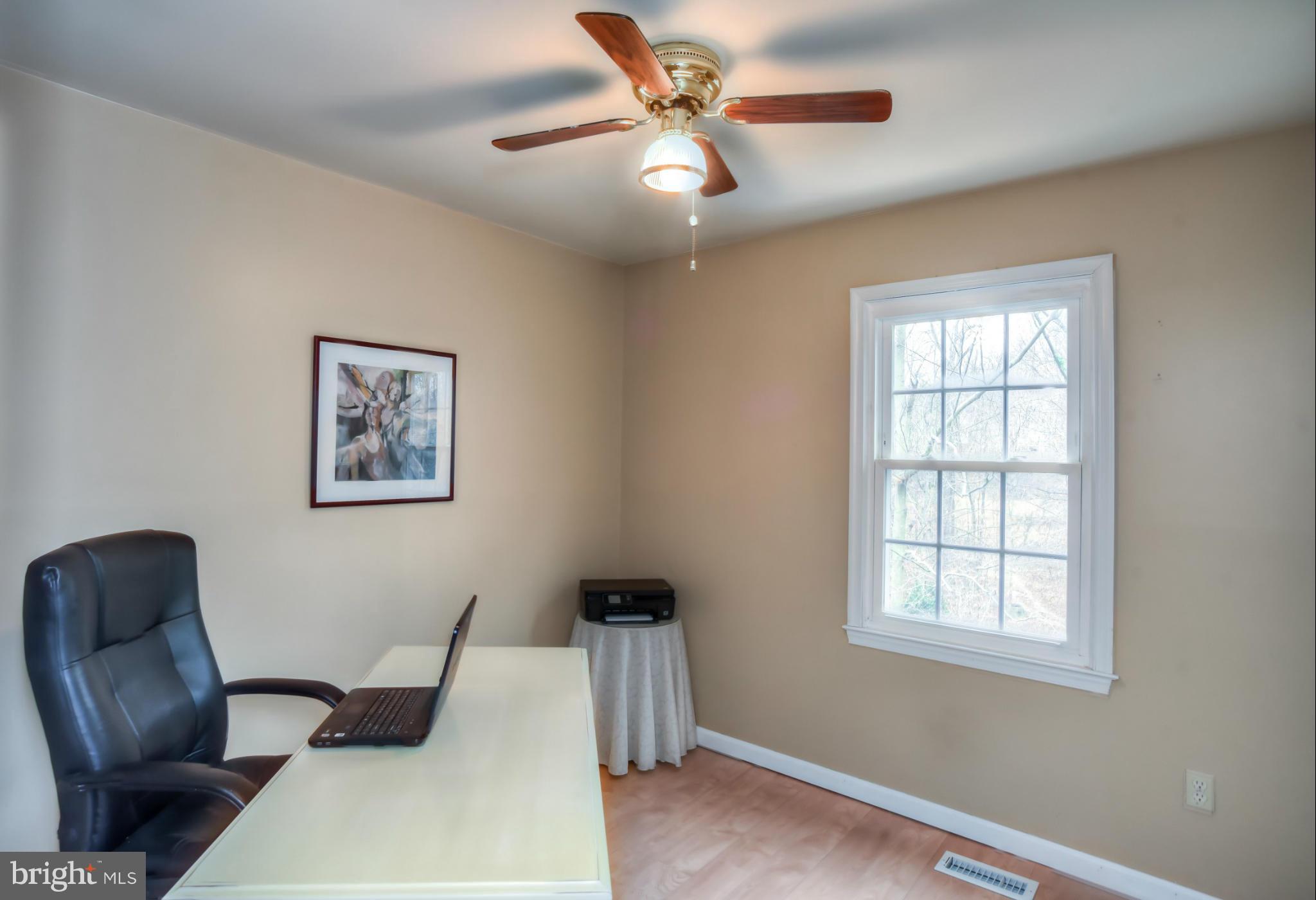 DANBURY FOREST - Residential