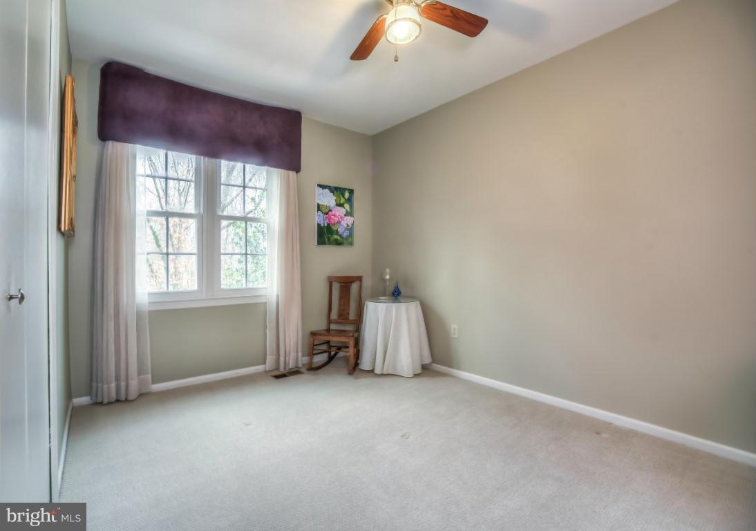 DANBURY FOREST - Residential