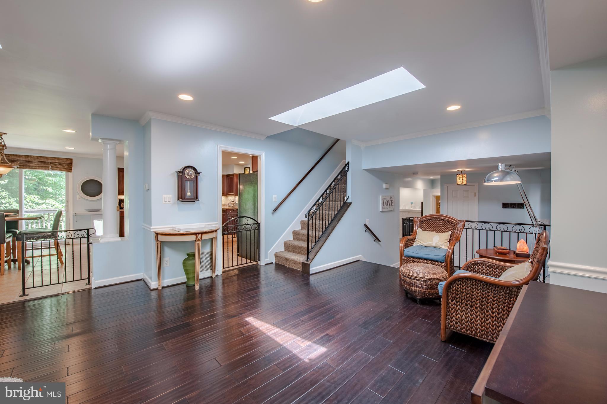 PEACH MILL ESTATES - Residential Lease