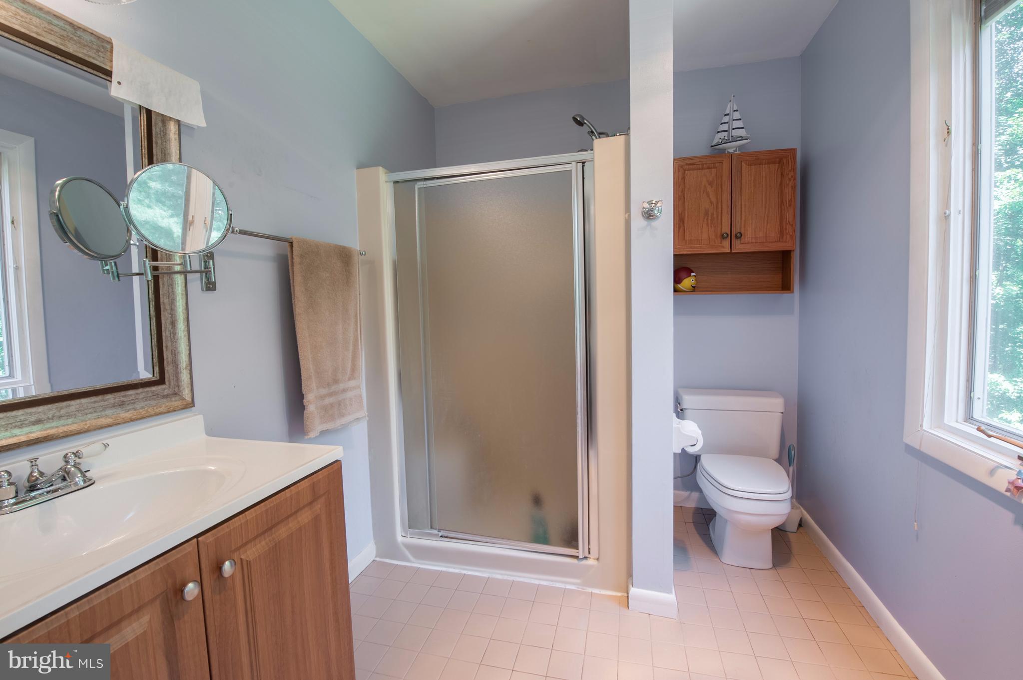 PEACH MILL ESTATES - Residential Lease