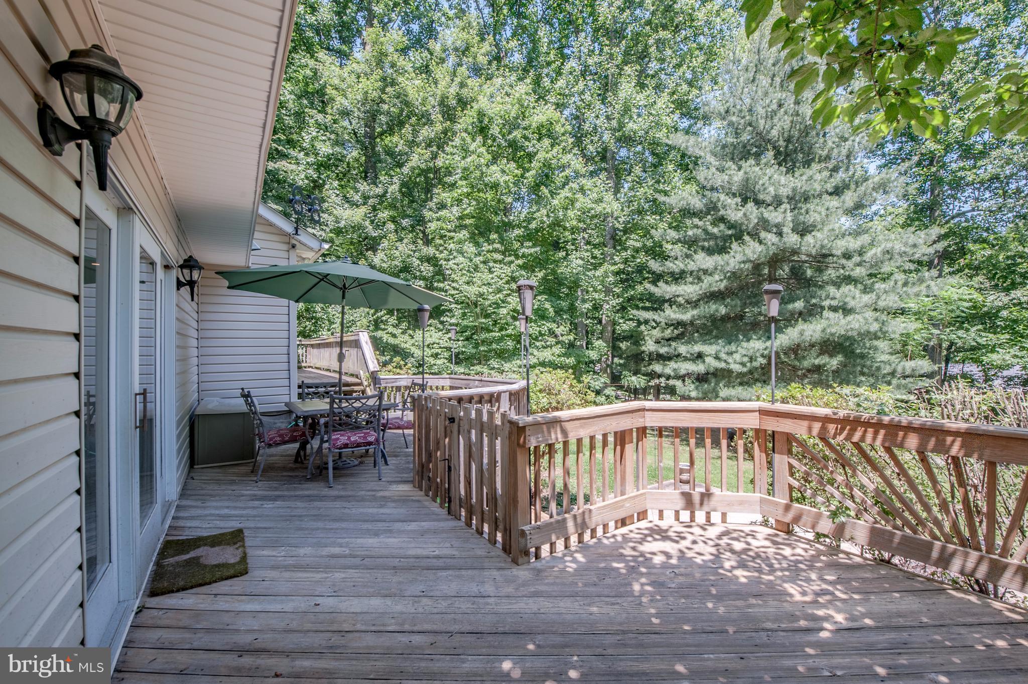 PEACH MILL ESTATES - Residential Lease