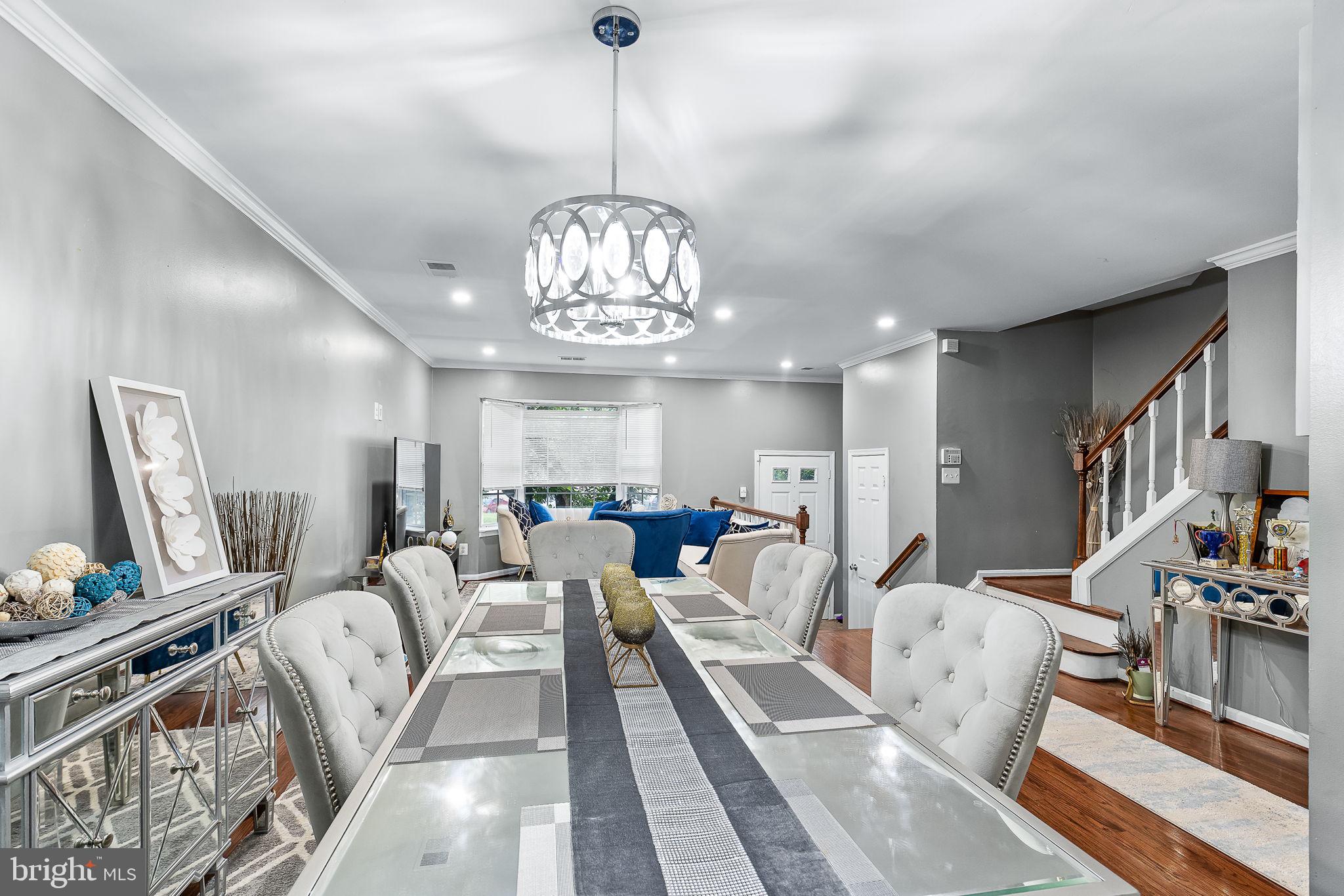 7929 GUNSTON WOODS PLACE
