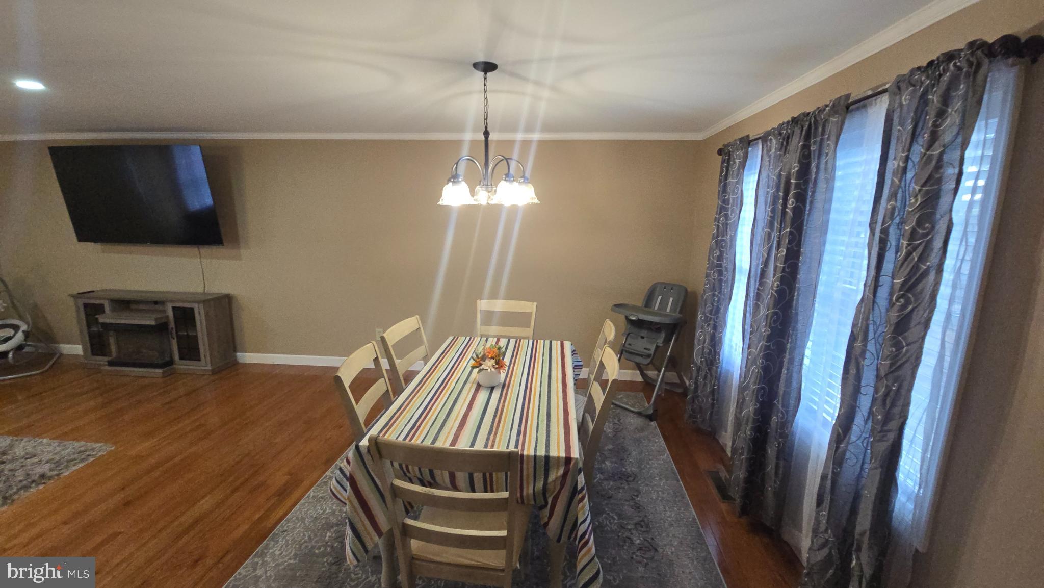 FOREST HEIGHTS - Residential