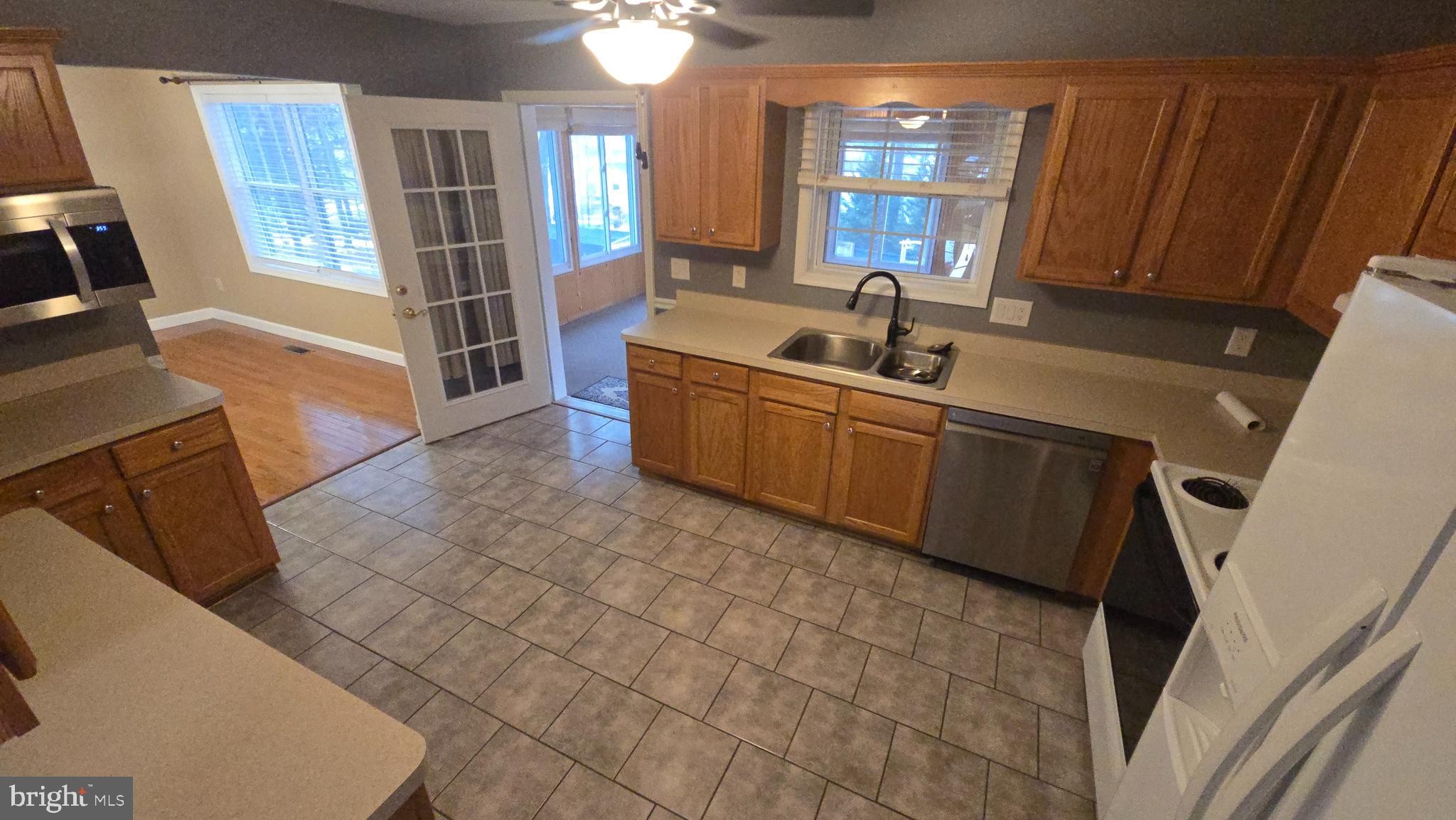 FOREST HEIGHTS - Residential