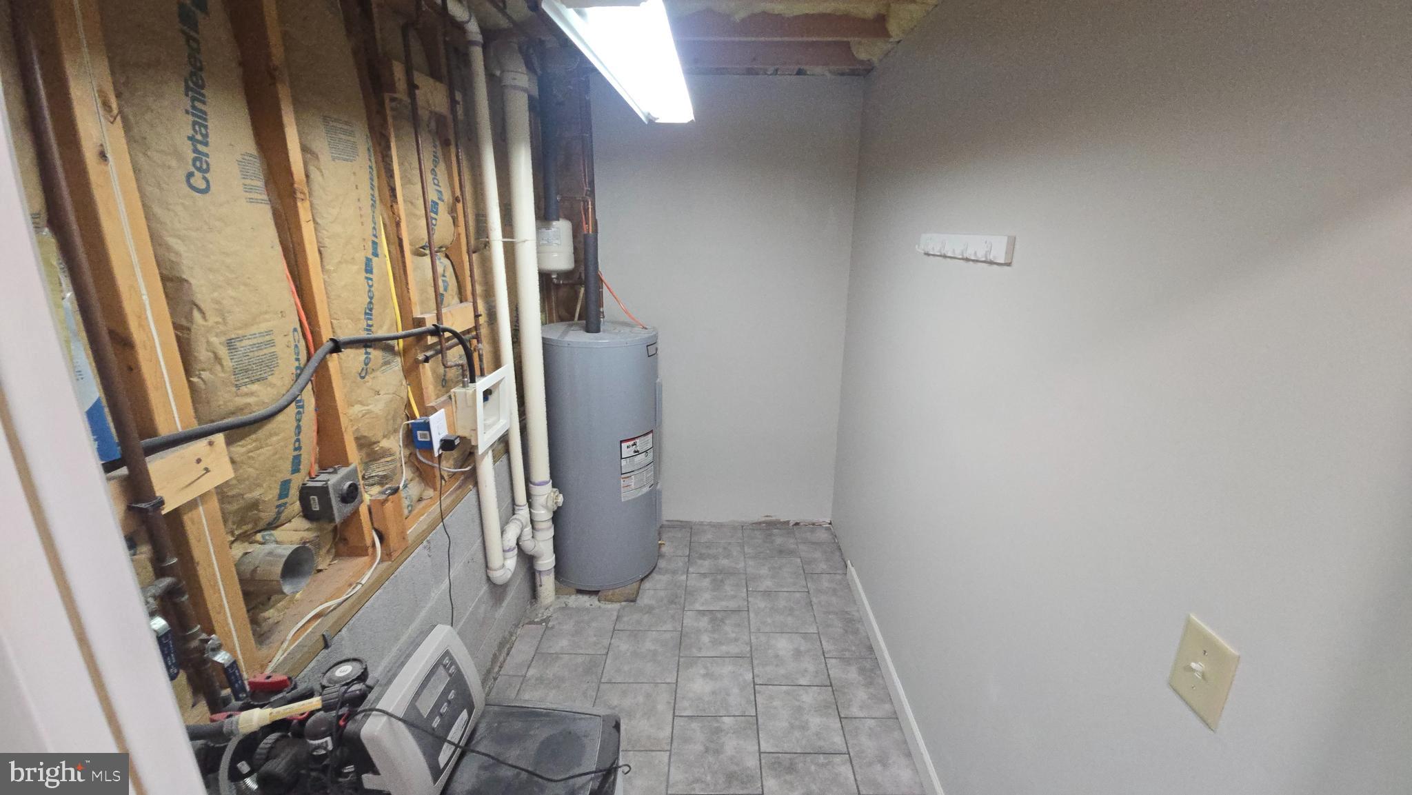 FOREST HEIGHTS - Residential