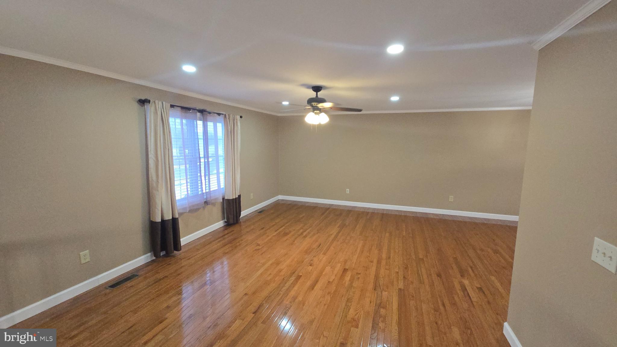 FOREST HEIGHTS - Residential