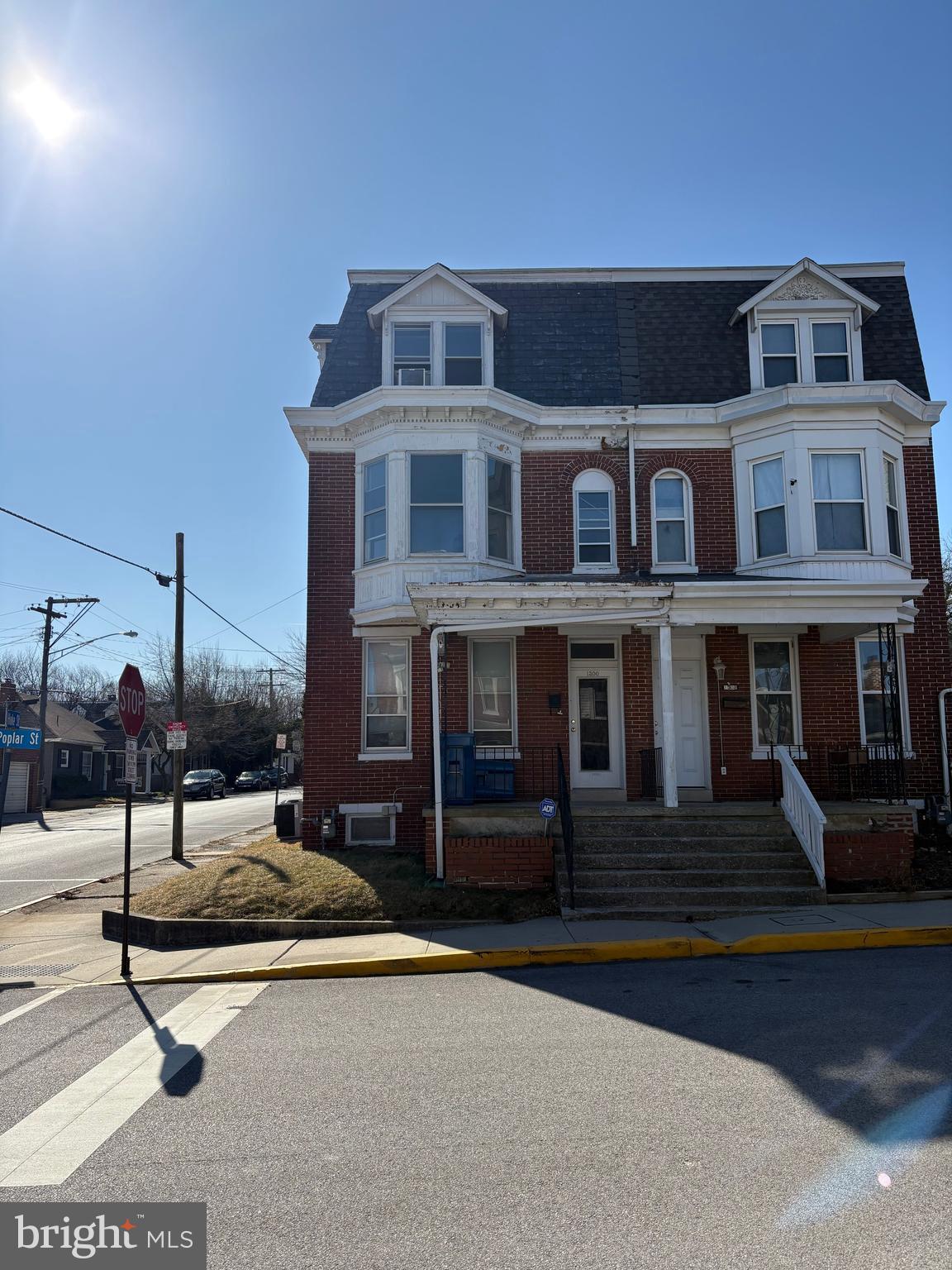 WEST YORK - Residential Lease