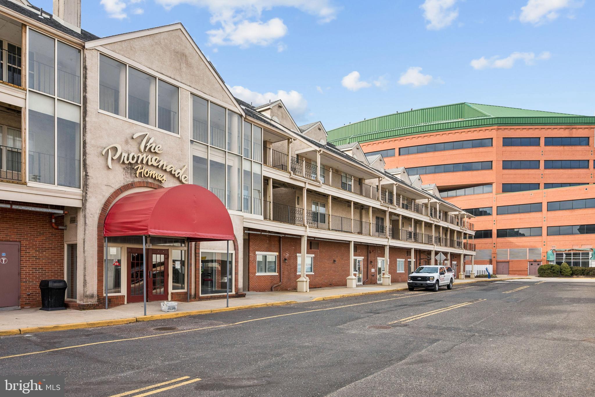 4023 MAIN STREET