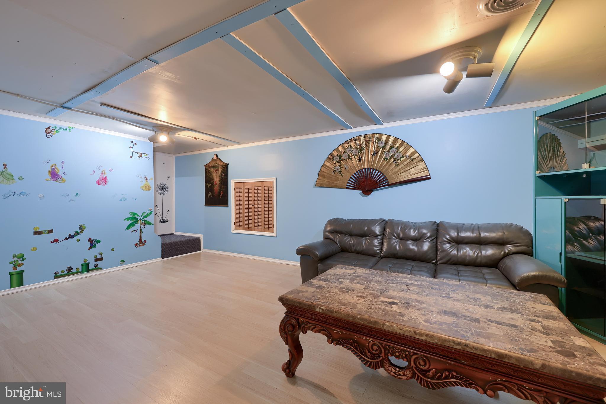 SNYDER ACRES - Residential