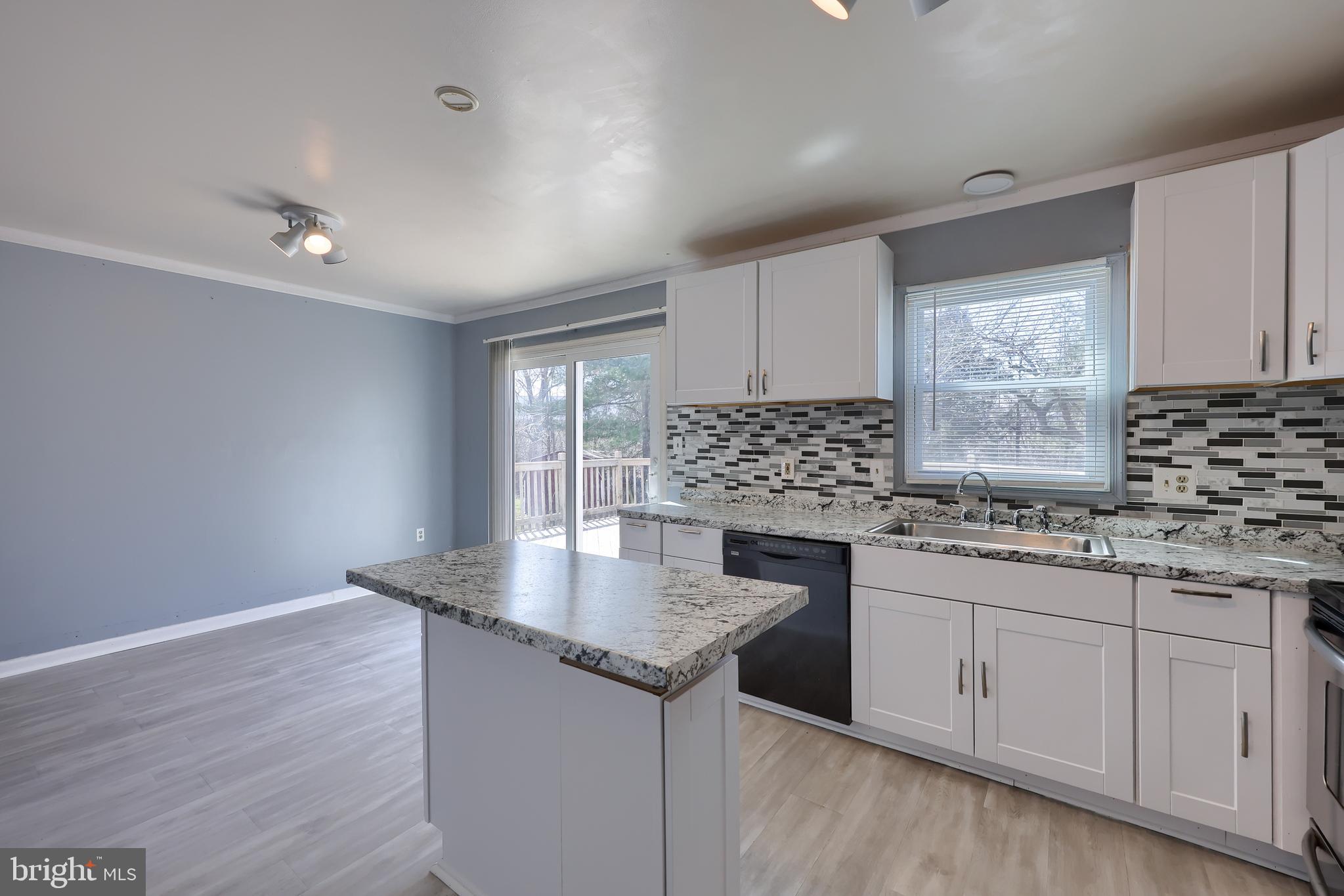 SNYDER ACRES - Residential