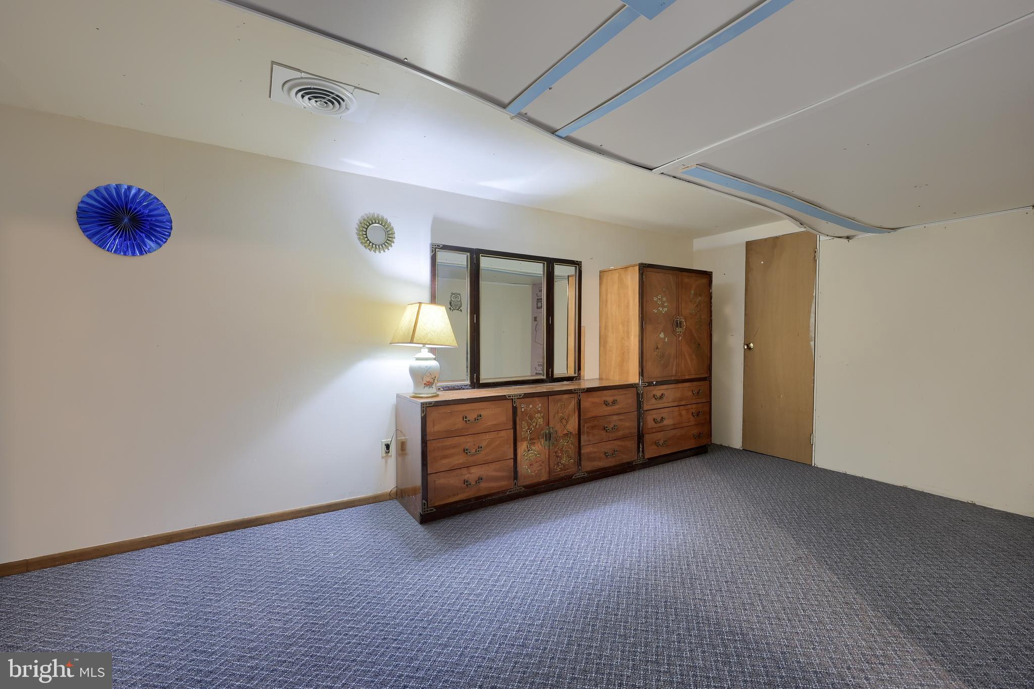 SNYDER ACRES - Residential