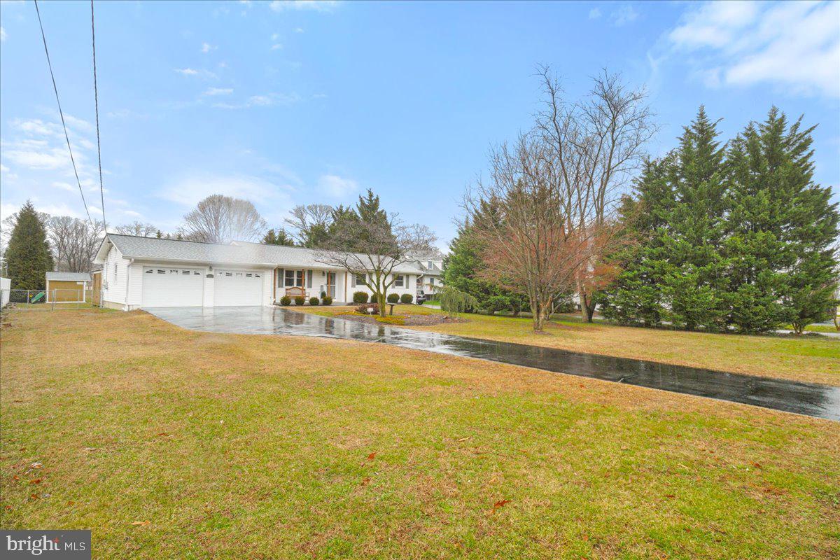 SHORELAND - Residential