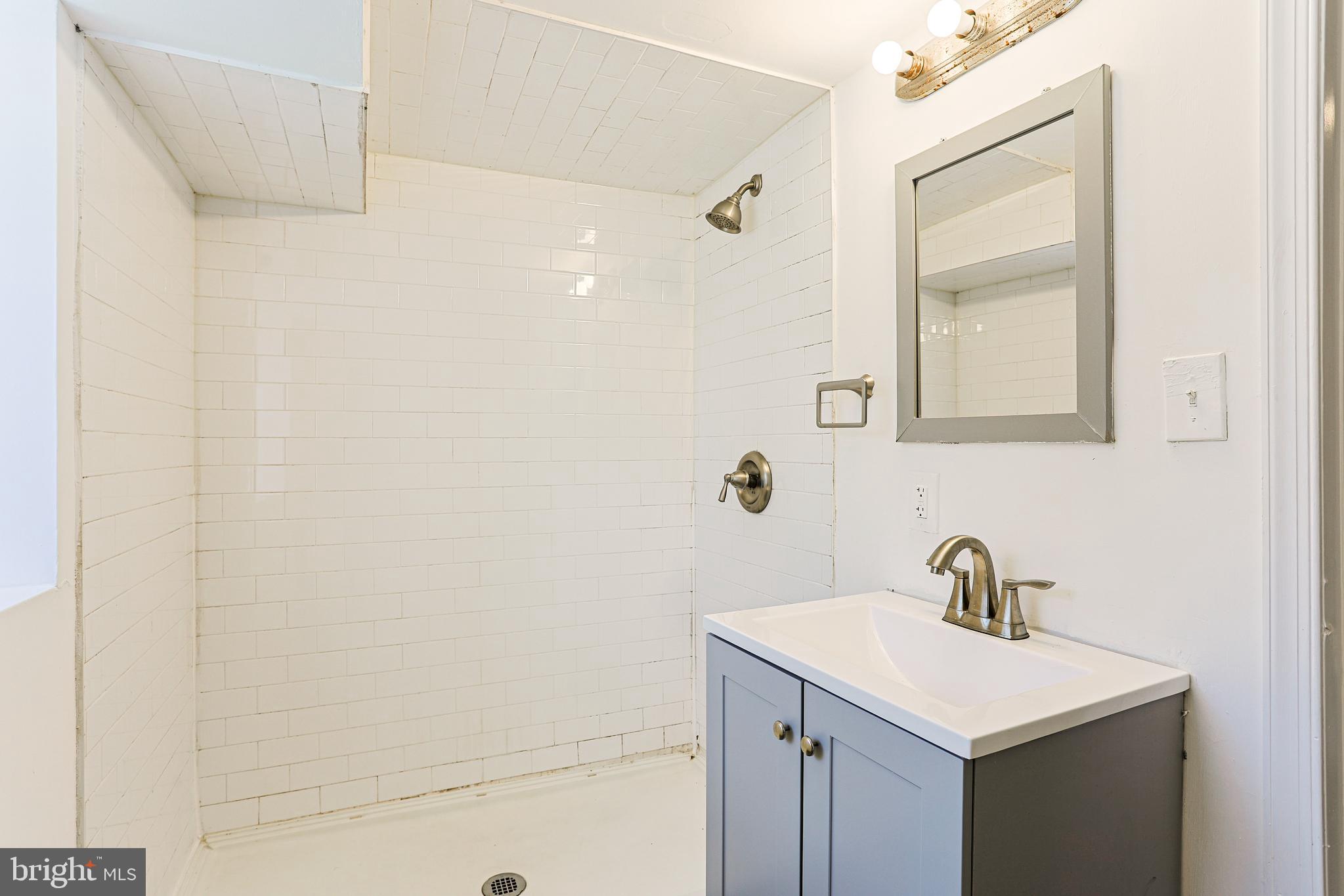 PHILADELPHIA (NORTH) - Residential