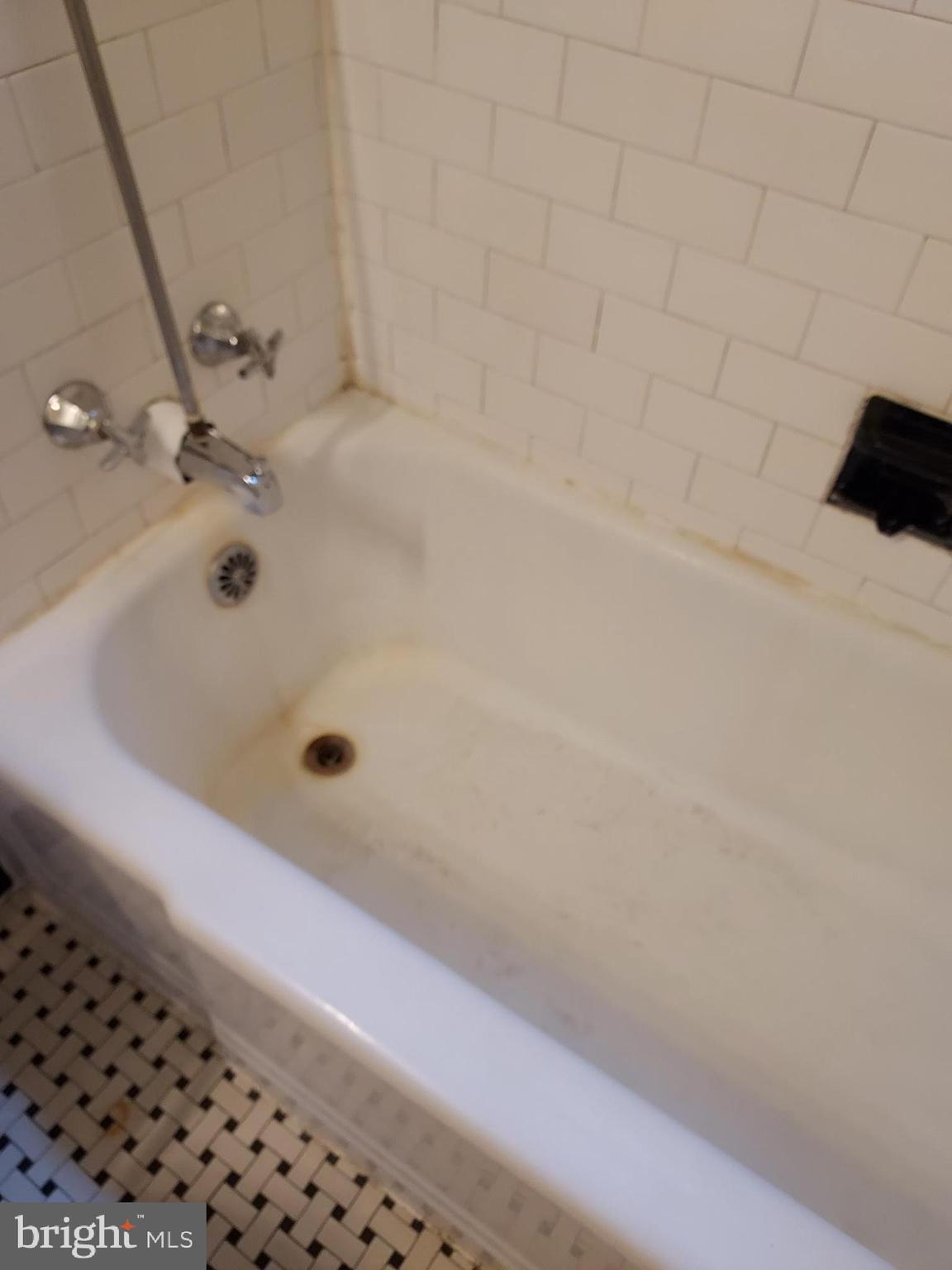 BAYVIEW - Residential Income