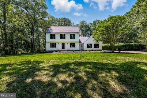 24 MUSKINGUM DRIVE SHAMONG NJ 08088