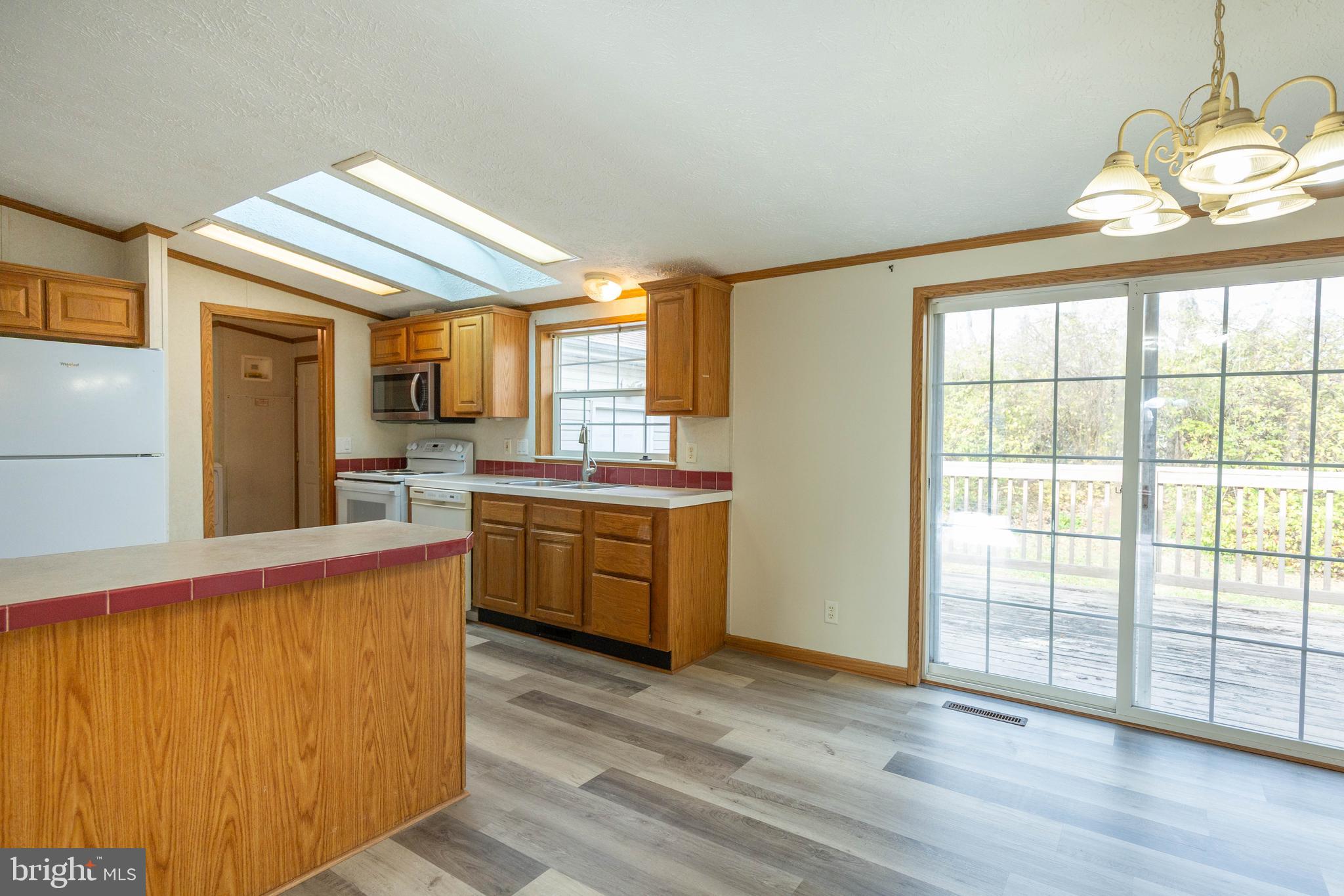 SUMMER HILL - Residential Lease