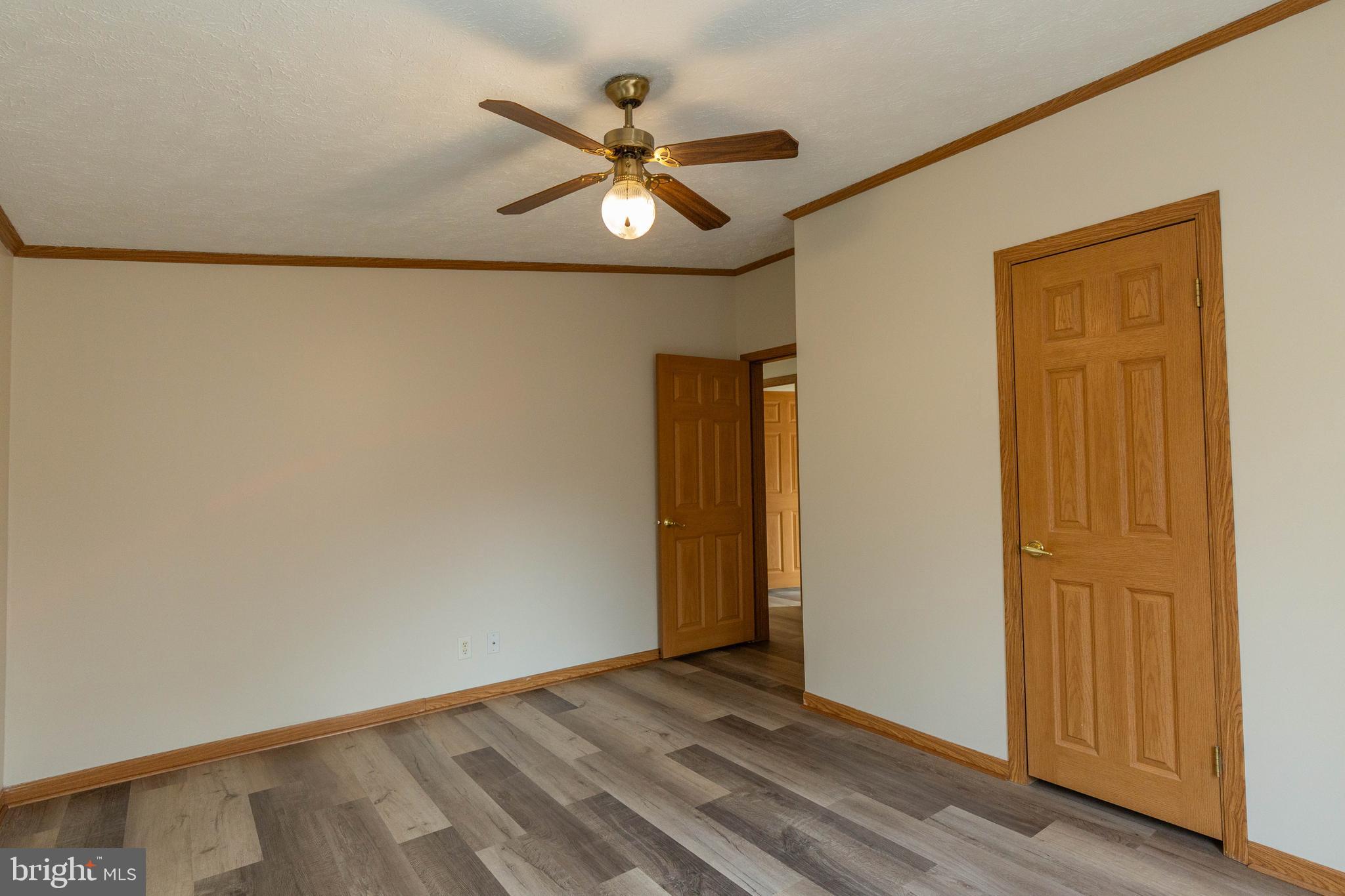 SUMMER HILL - Residential Lease