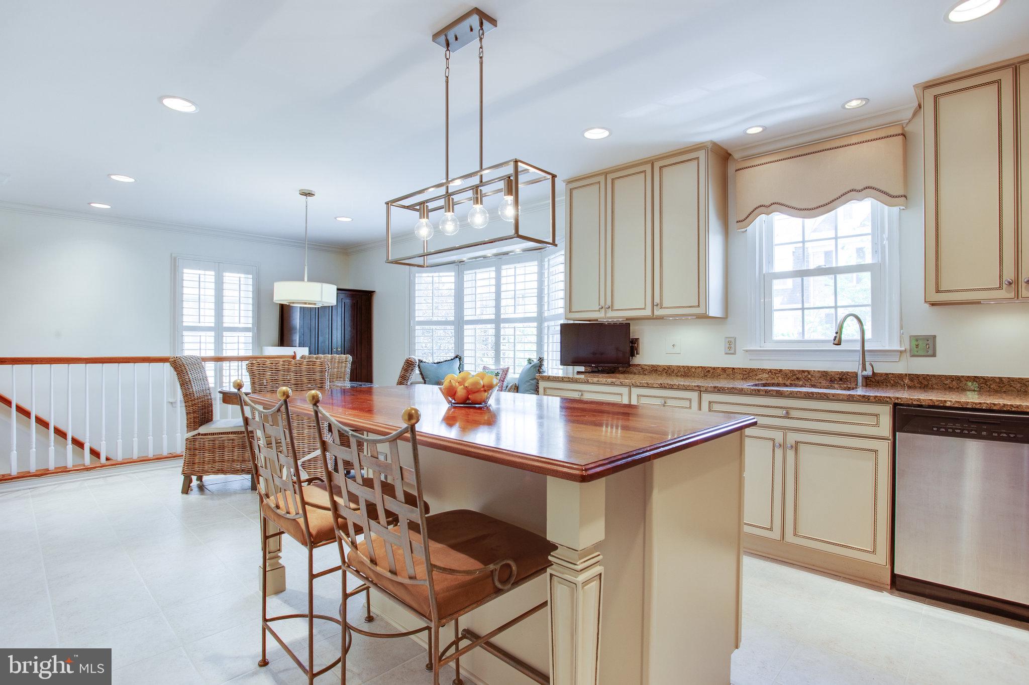 HAHN PROPERTY - Residential