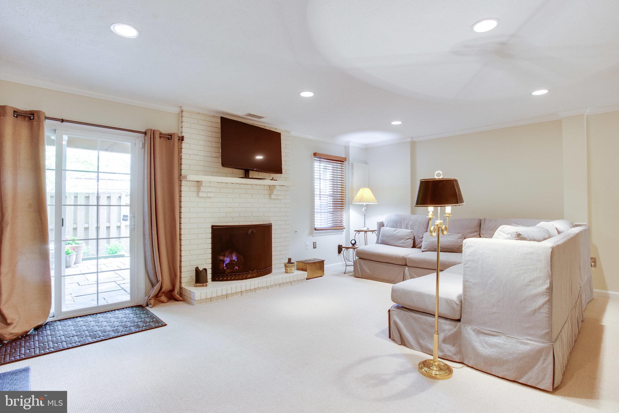 HAHN PROPERTY - Residential