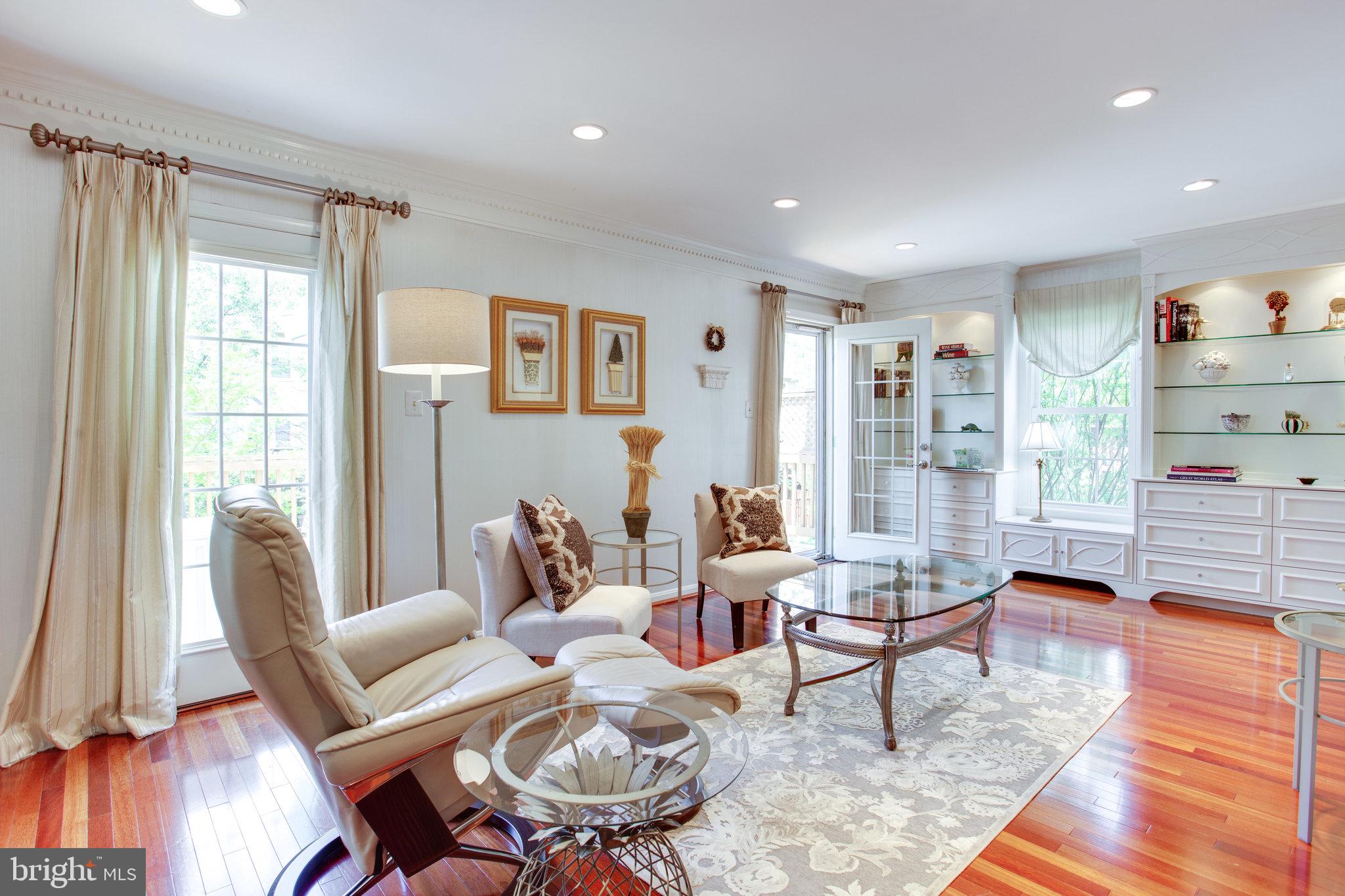 HAHN PROPERTY - Residential