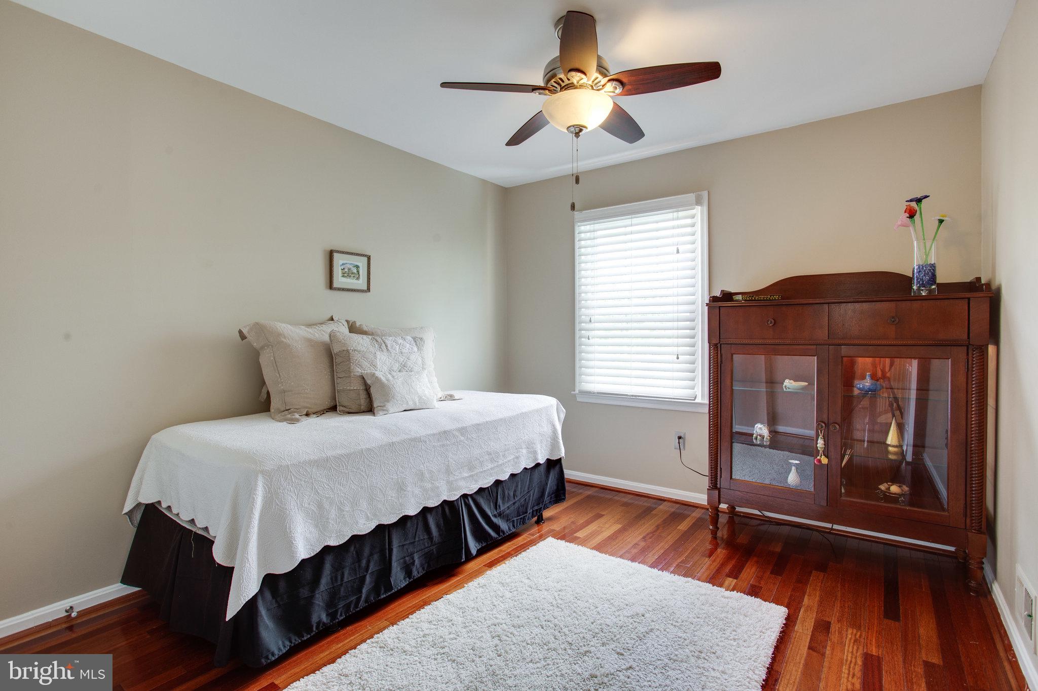 HAHN PROPERTY - Residential