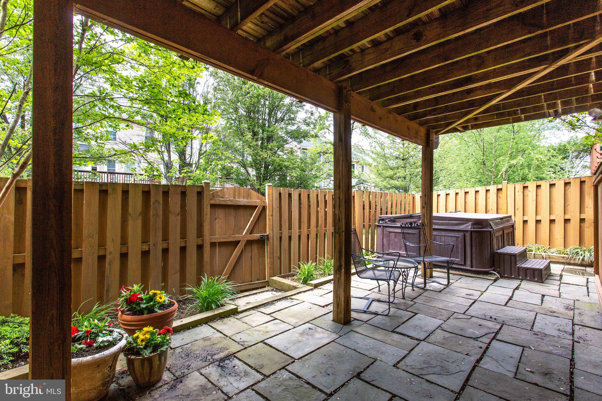 HAHN PROPERTY - Residential