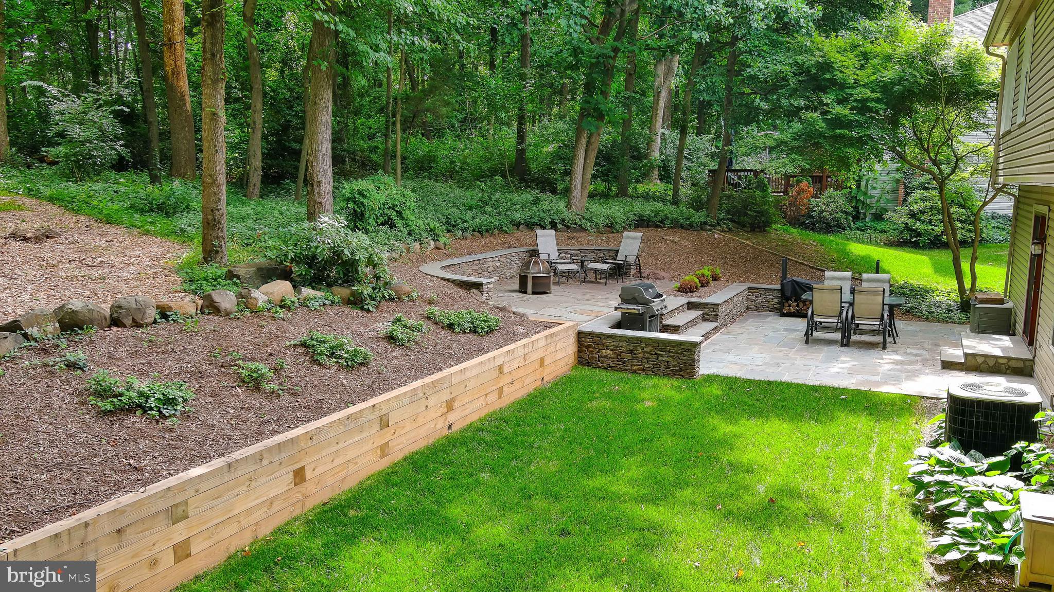 RESTON - Residential