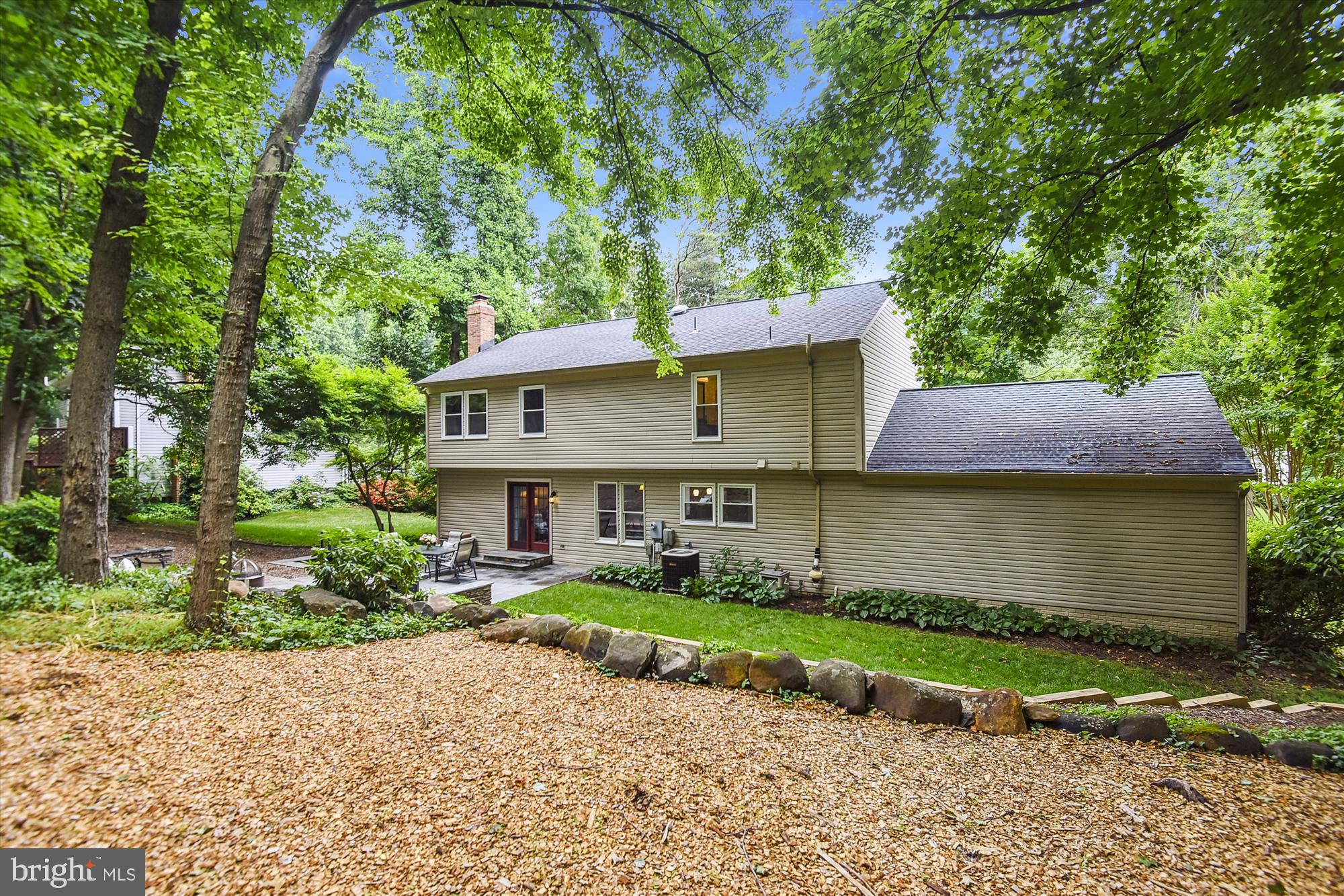 RESTON - Residential