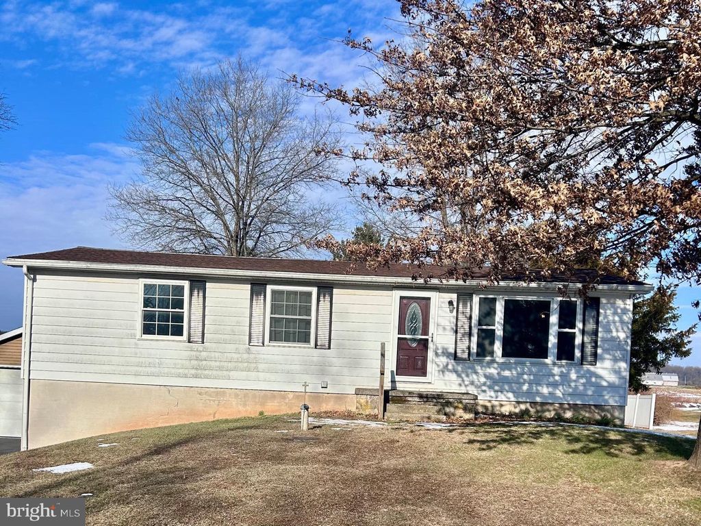 Photo of 1002 Creek Road, MANHEIM, PA 17545 (MLS # PALA2062898)