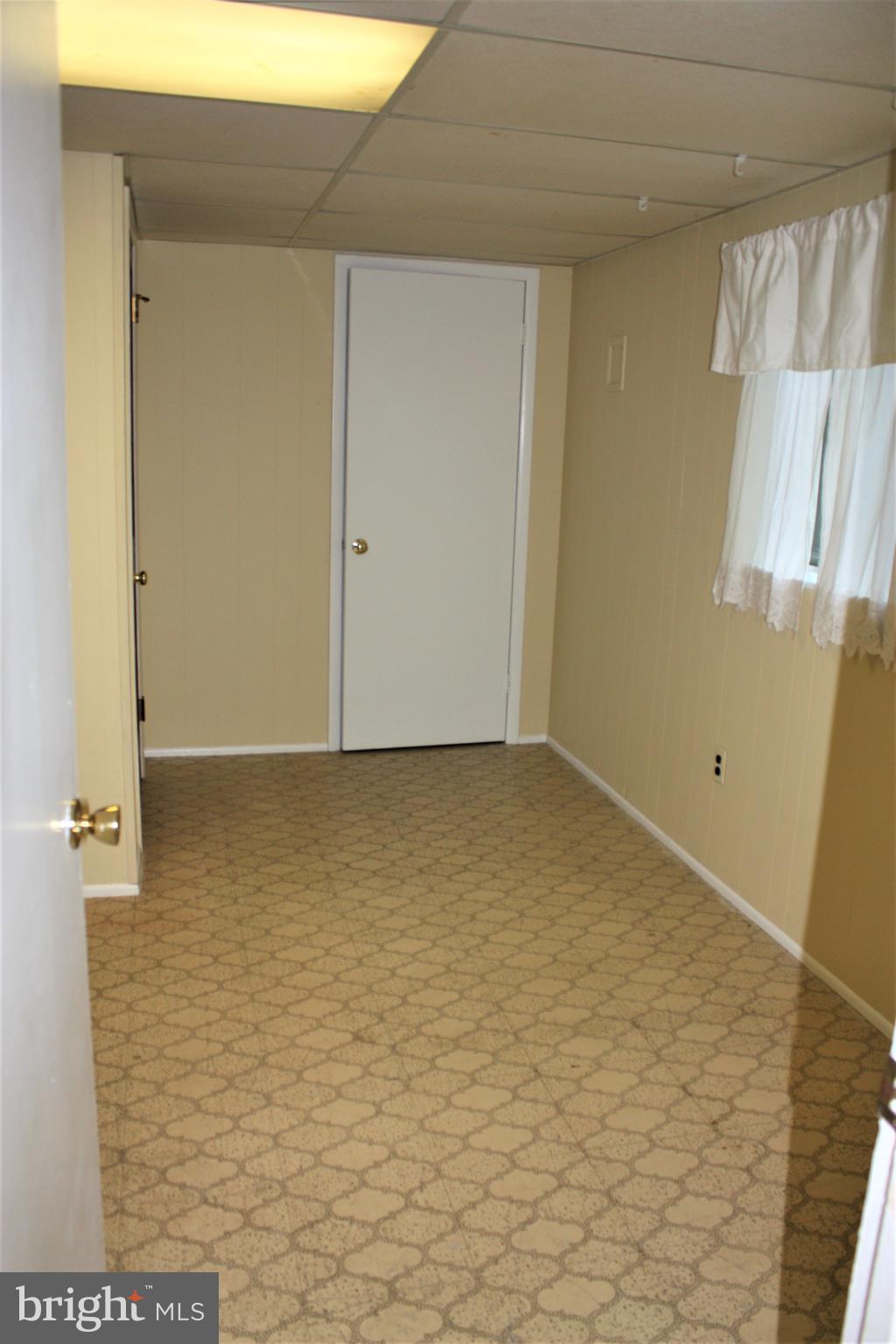 KINGS PARK - Residential Lease